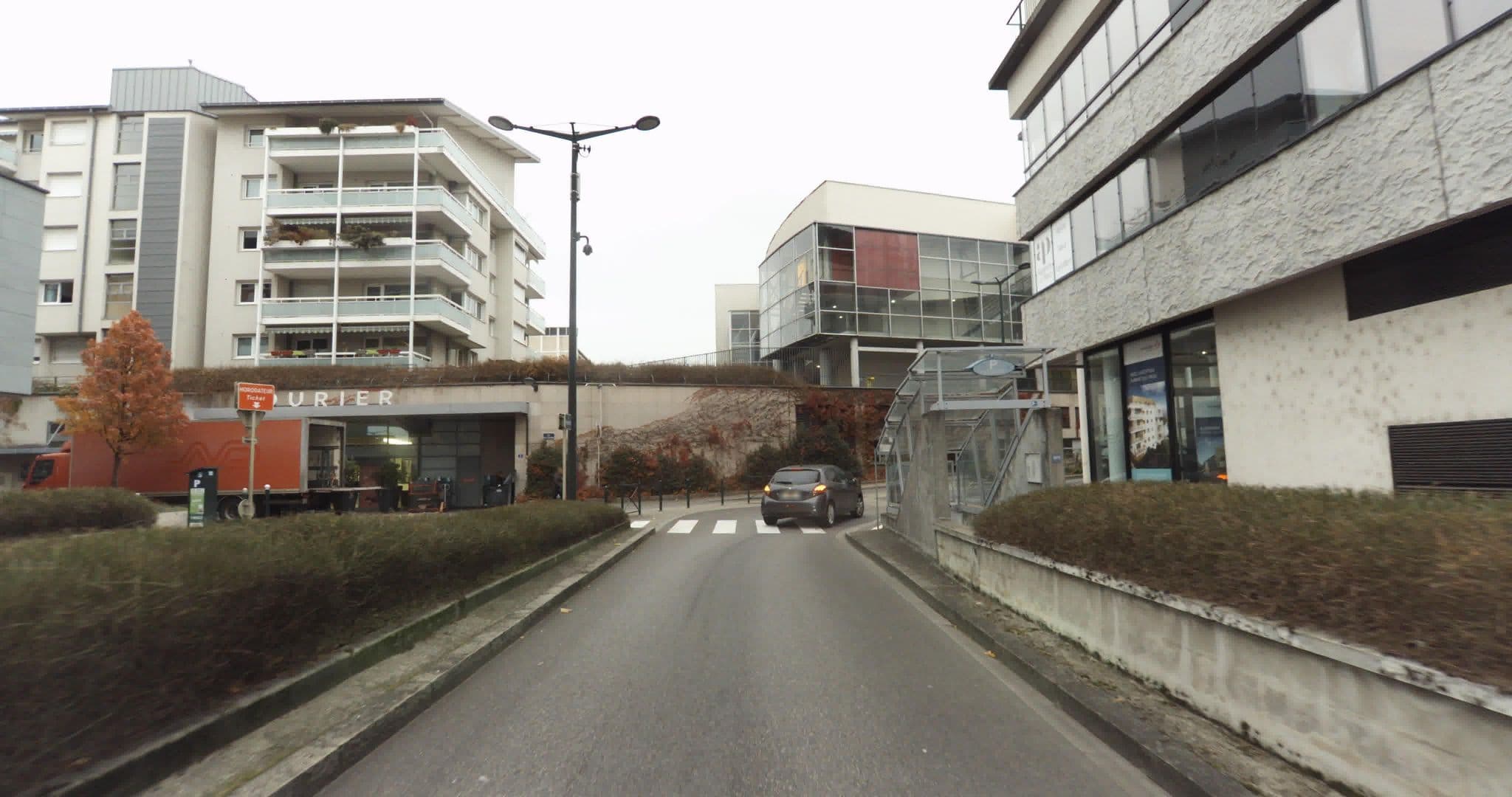 Street view near Aparthotel Adagio Annecy Centre, Annecy — © sogefi (CC BY-SA · Mapillary)