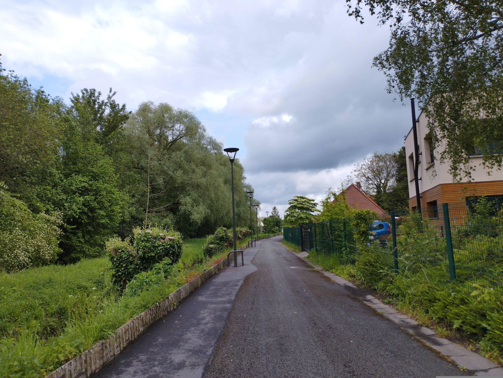 Street view near Tourhotel du Golf, Annezin — © kritic (CC BY-SA · Mapillary)