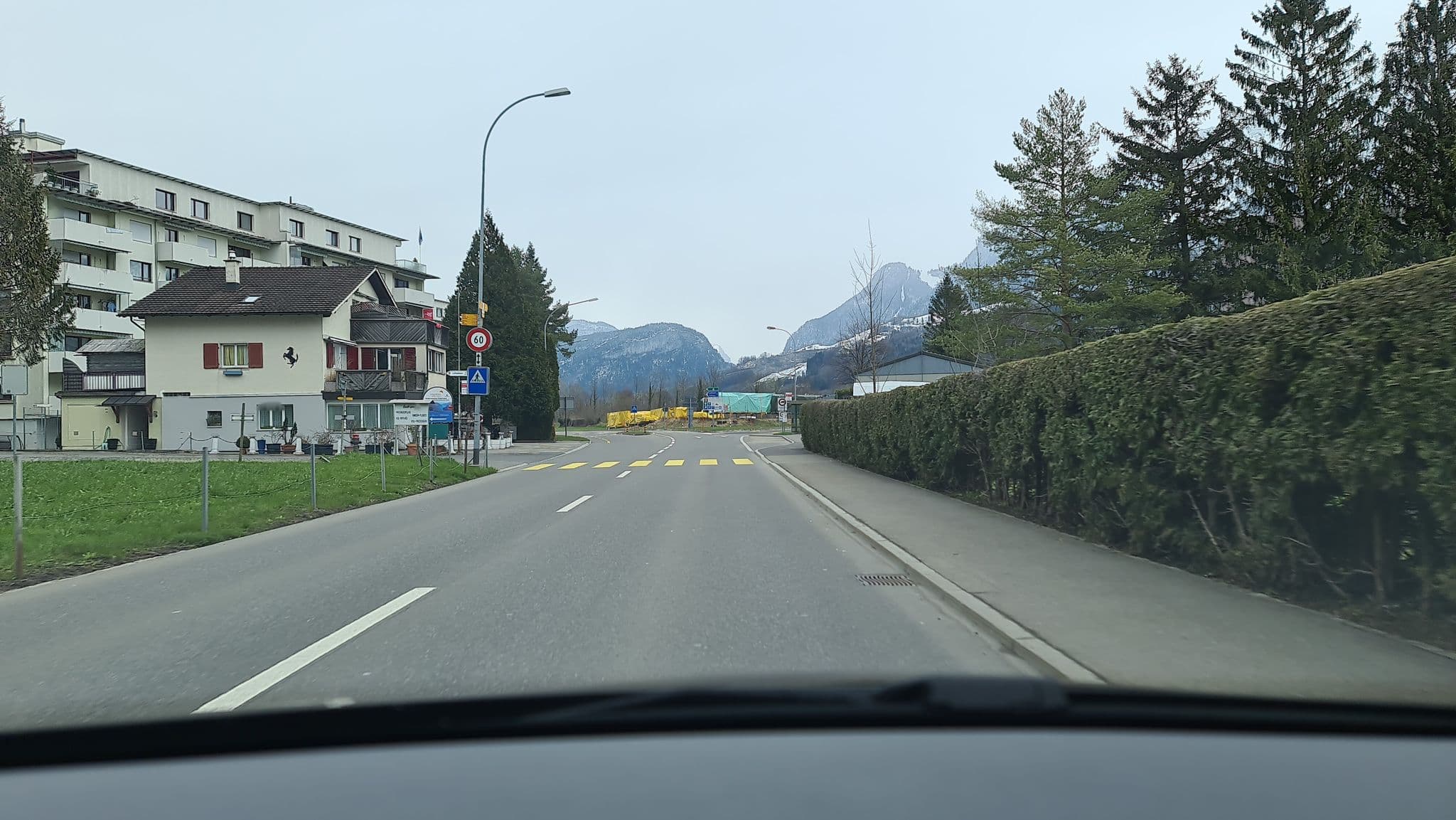 Street view near Urmiberg, Ingenbohl — © alexanderar (CC BY-SA · Mapillary)