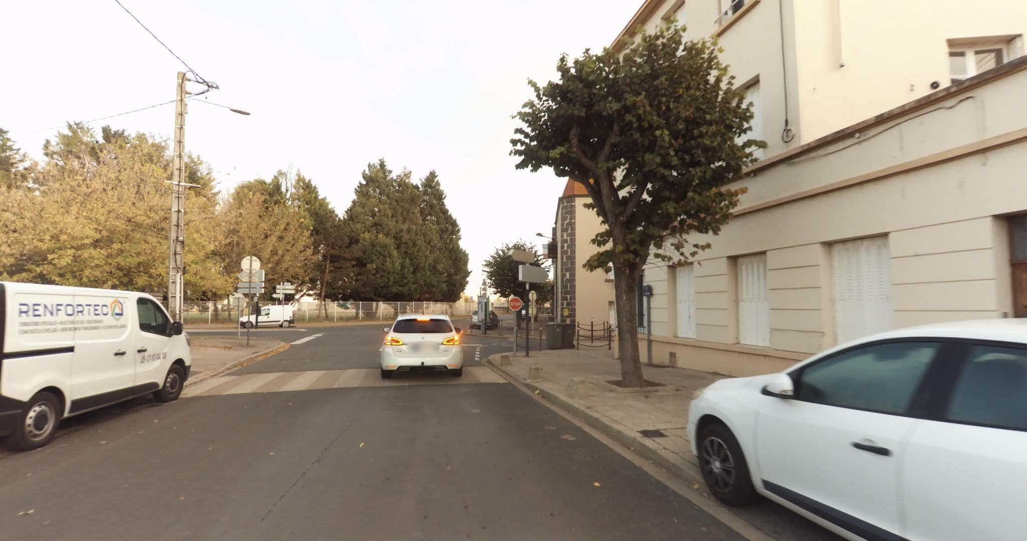 Street view near Hotel Clermont Airport, Aulnat — © sogefi (CC BY-SA · Mapillary)