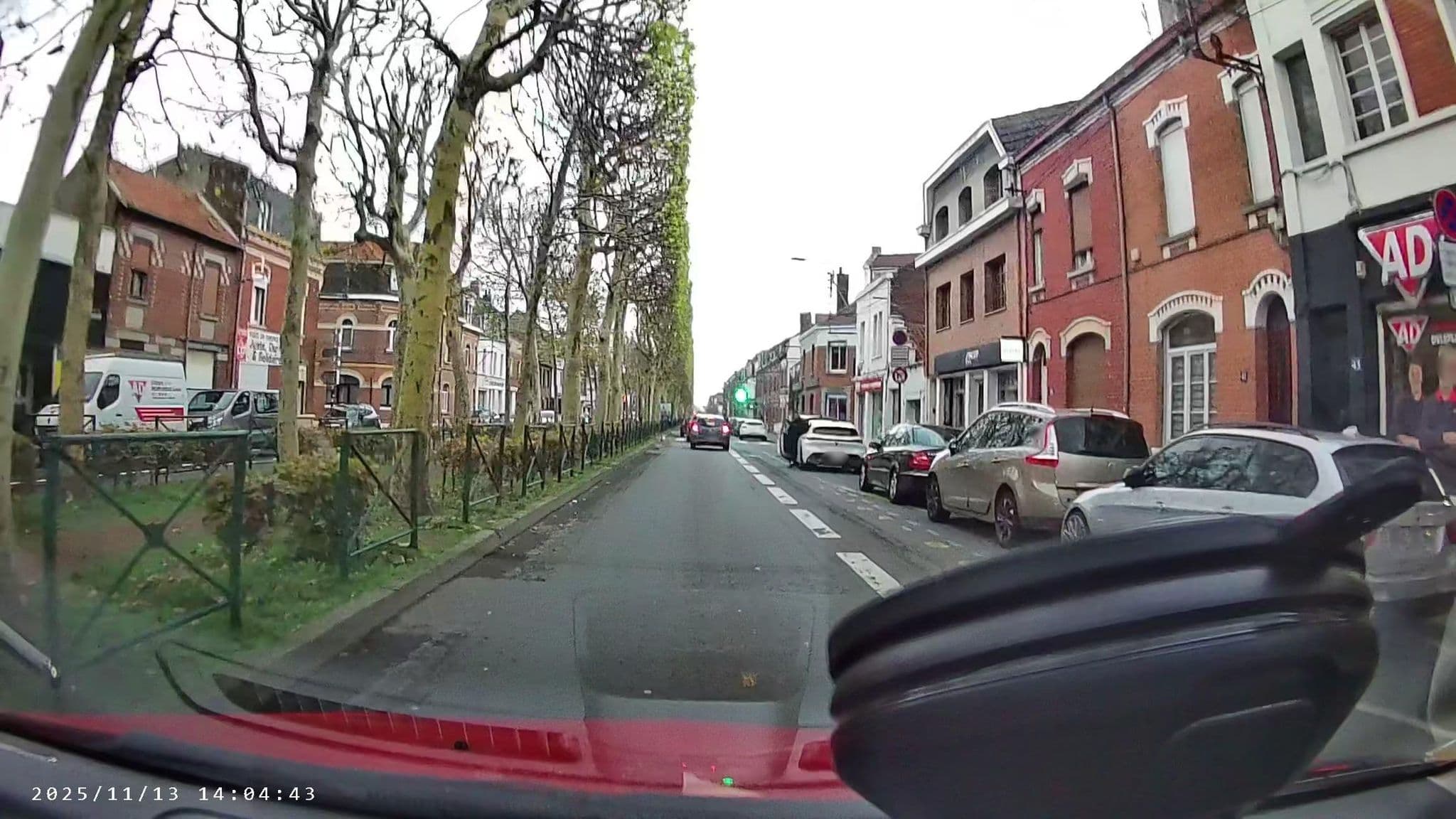 Street view near Le Cottage du Louvre, Lens — © whatismoss (CC BY-SA · Mapillary)
