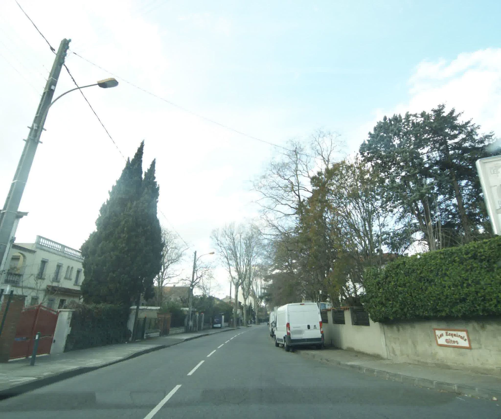 Street view near Gite Chambres d´Hotes Toulouse: Les Esquirols, Toulouse — © sogefi (CC BY-SA · Mapillary)