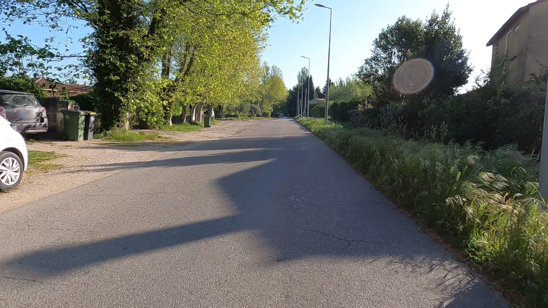 Street view near LE MAS TURQUOISE, Bédarrides — © SIG_2-SORGUESDUCOMTAT (CC BY-SA · Mapillary)