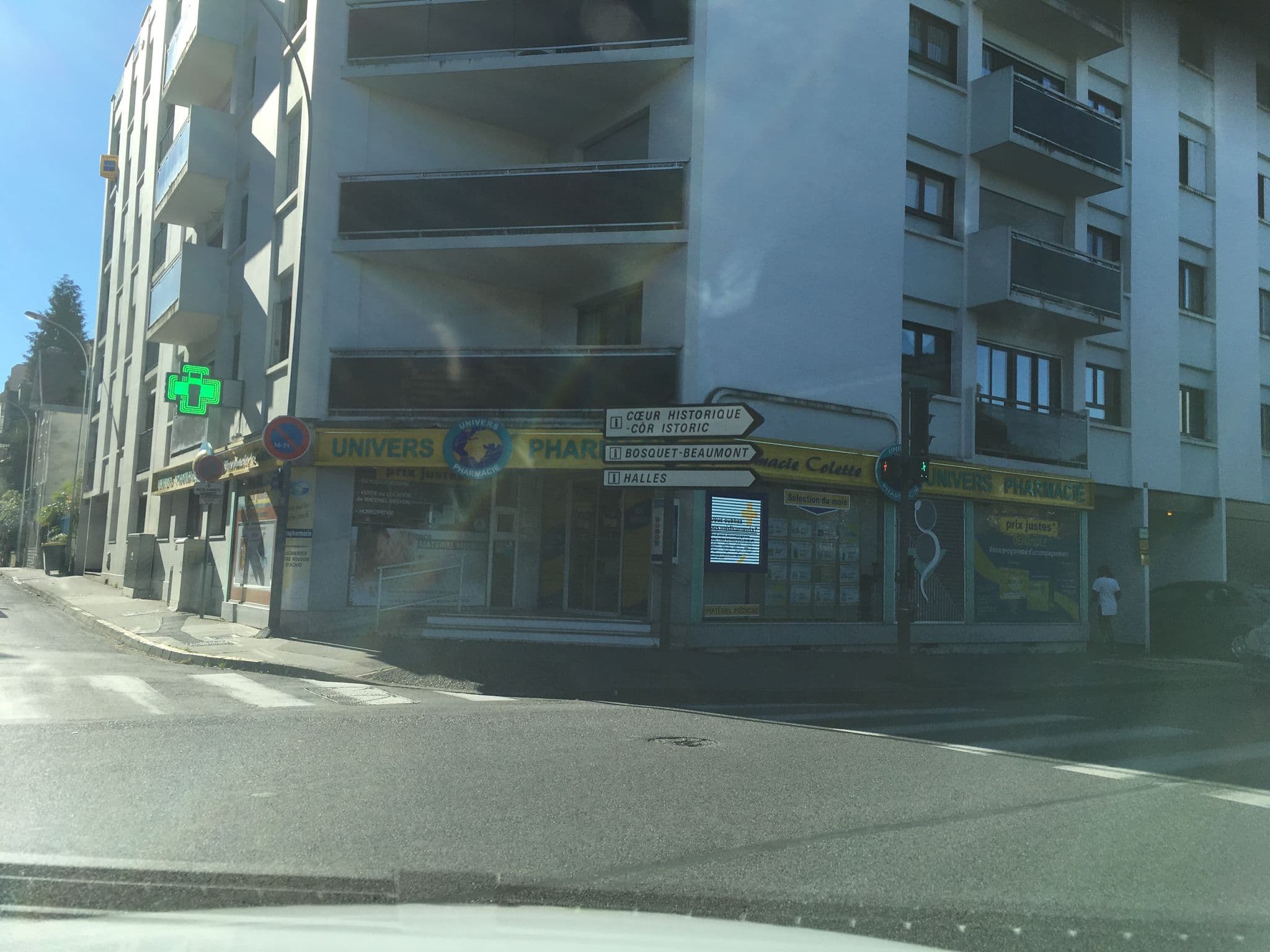 Street view near ostal hotel, Pau — © mappy_sa (CC BY-SA · Mapillary)