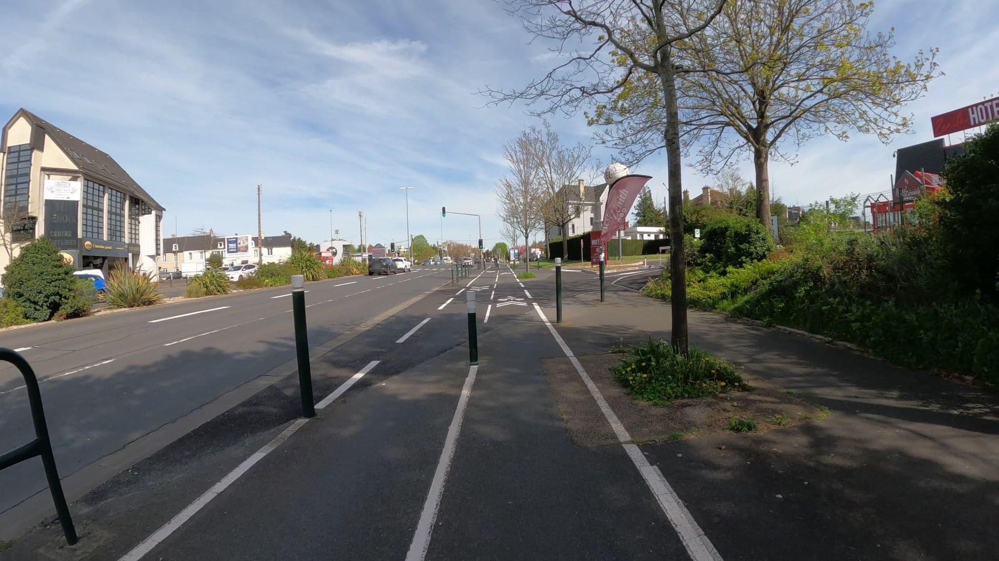 Street view near Hotel Zenith - Caen, Saint-Germain-la-Blanche-Herbe — © Nzau (CC BY-SA · Mapillary)