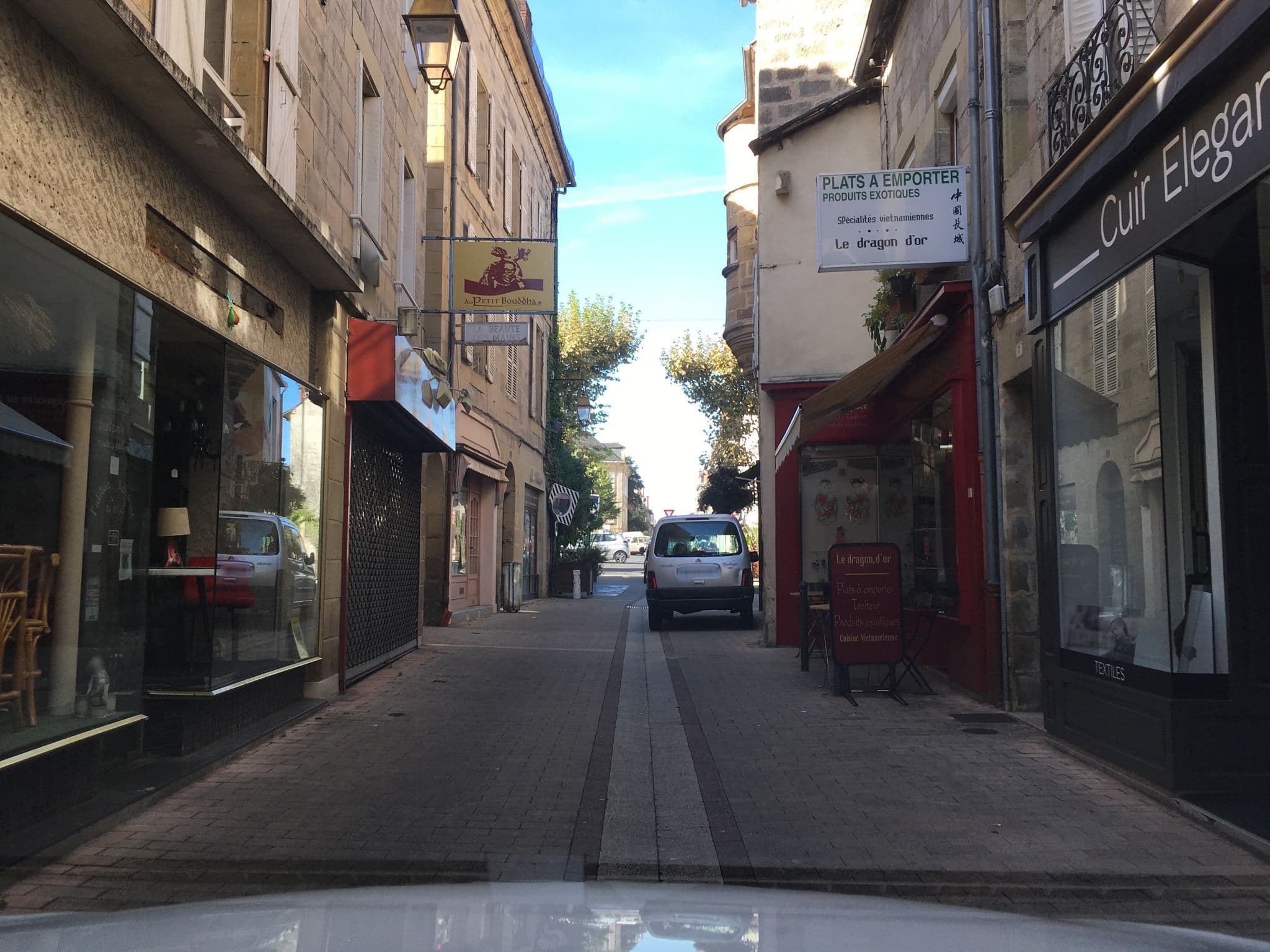Street view near Jaubertie Guesthouse, Brive-la-Gaillarde — © mappy_sa (CC BY-SA · Mapillary)
