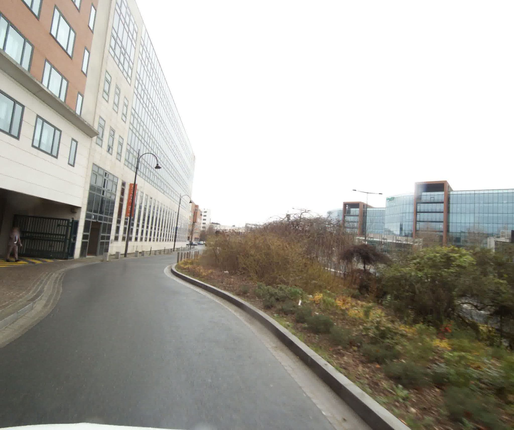 Street view near B&B HOME Rueil-Malmaison Gare, Chatou — © sogefi (CC BY-SA · Mapillary)
