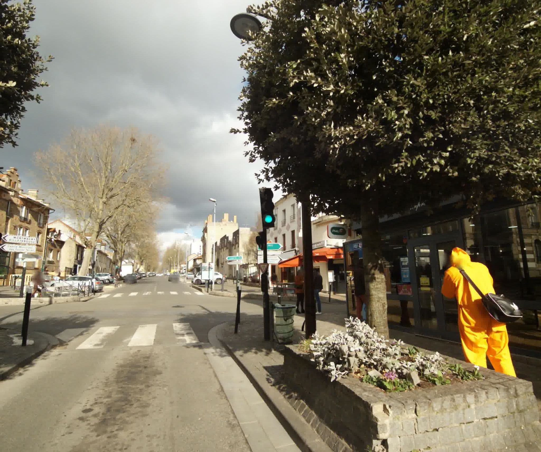 Street view near Hotel L'imprévu Bar, Pierrefitte-sur-Seine — © sogefi (CC BY-SA · Mapillary)
