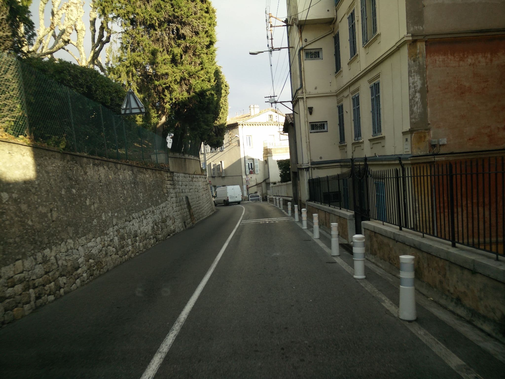 Street view near Maison d'Hôtes Les Palmiers Grasse, Grasse — © joostjakob (CC BY-SA · Mapillary)