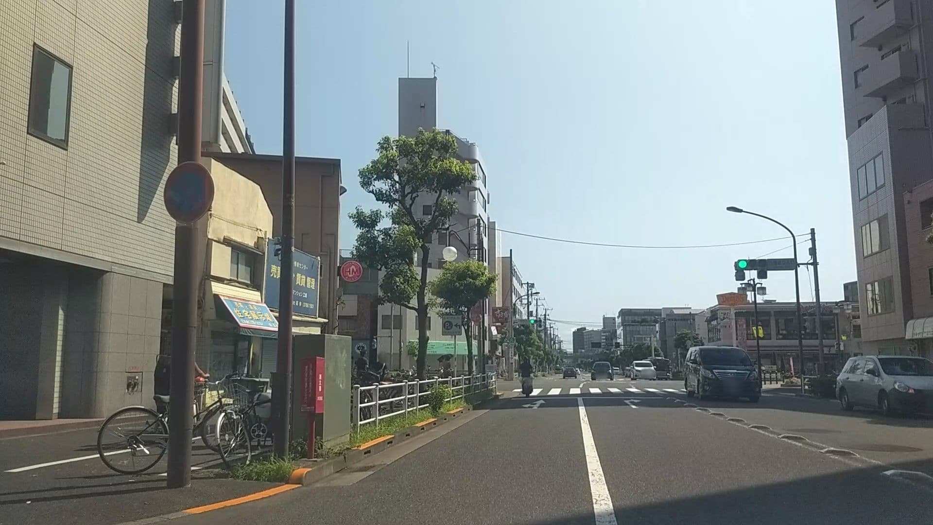 Street view near 東横INN大森, Minami-ōi — © drivephotograph (CC BY-SA · Mapillary)