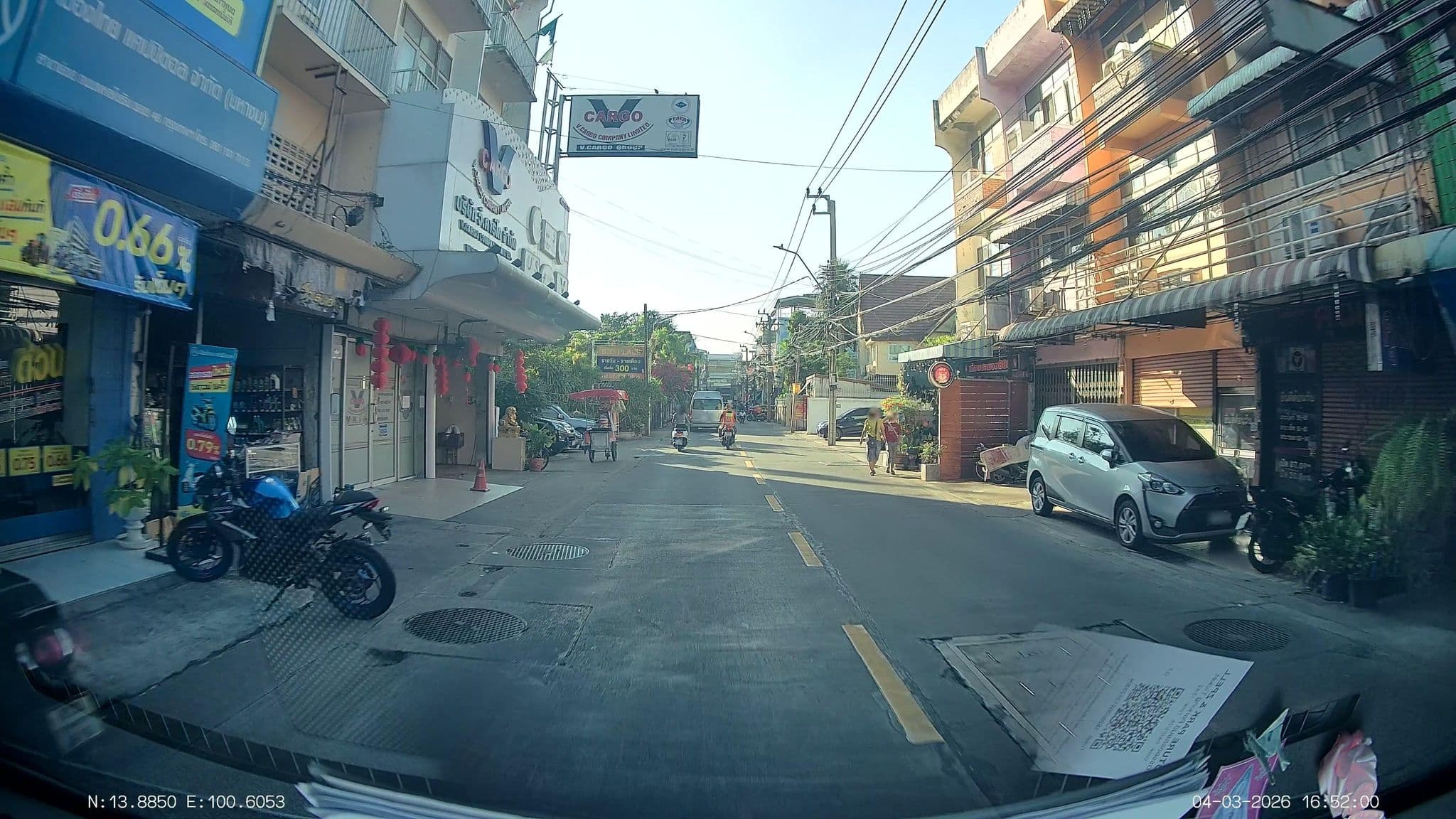 Street view near S.T Hotel, Anusawari — © ThailandCambodia (CC BY-SA · Mapillary)