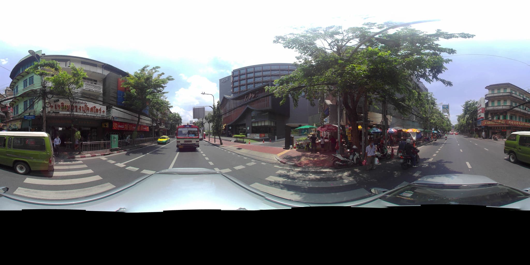 Street view near Norn Yaowarat Hotel, Samphantawong — © P05466 (CC BY-SA · Mapillary)
