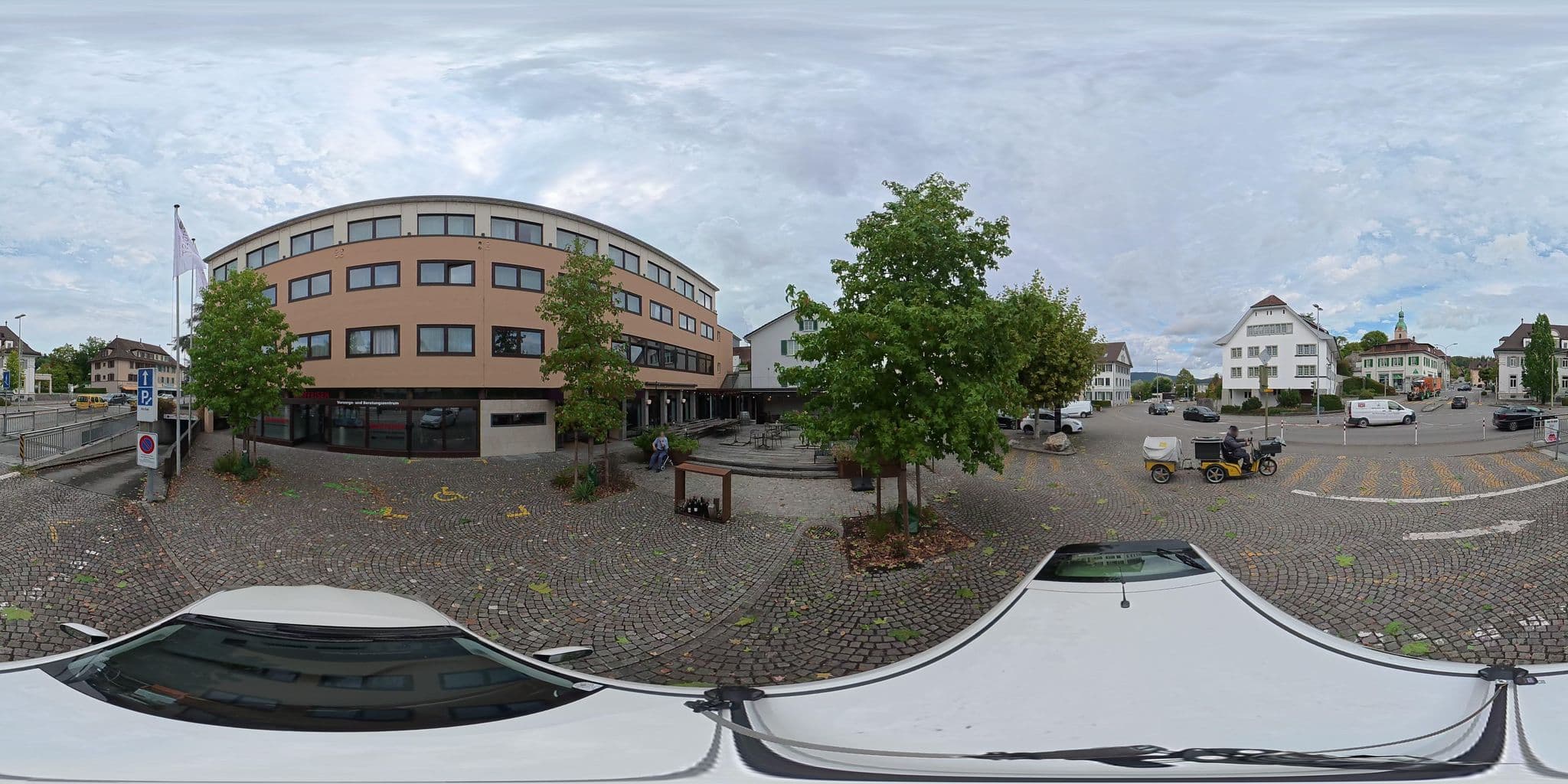 Street view near B_SMART HOTEL, Schönenwerd — © osmplus_org (CC BY-SA · Mapillary)