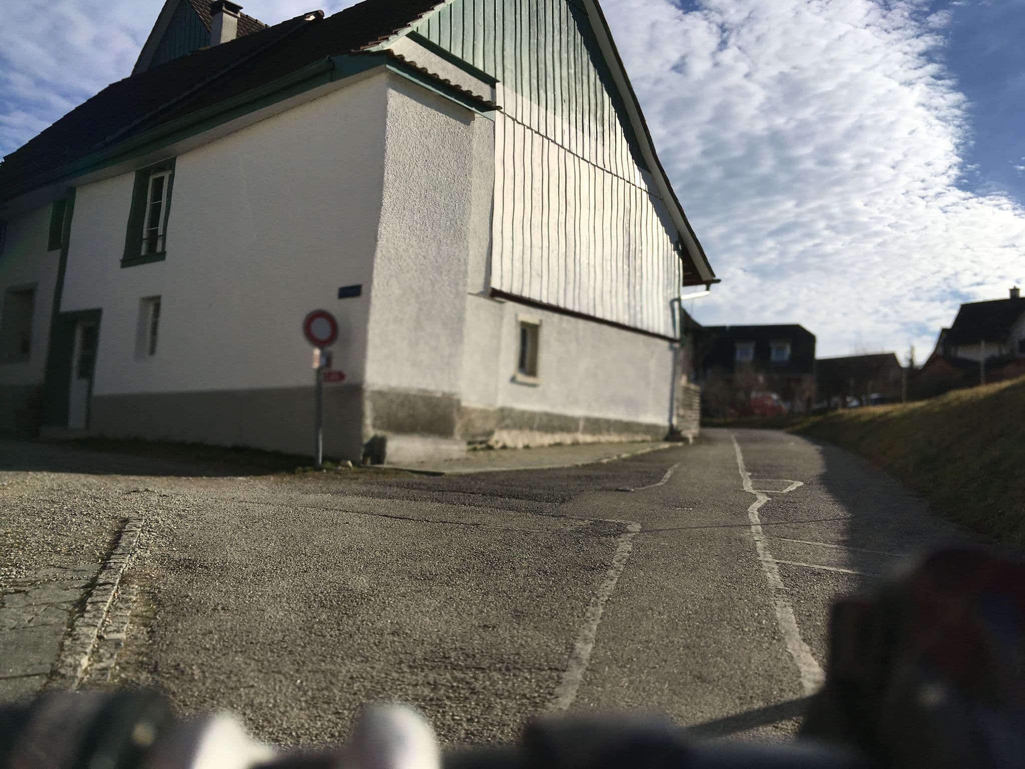 Street view near Ferienhaus Rhyweg 4, Eschenz — © talkrabb (CC BY-SA · Mapillary)