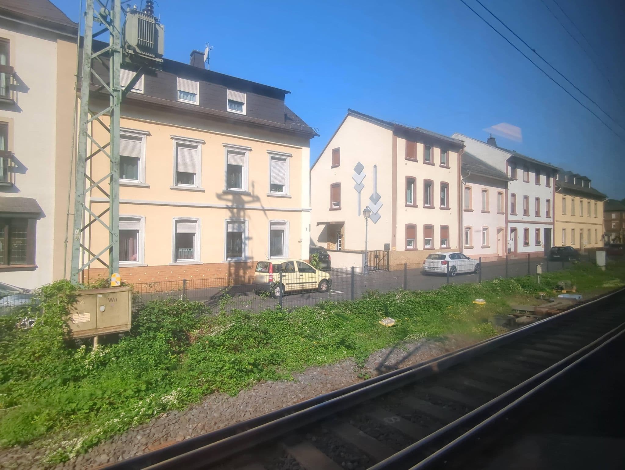 Street view near Germania, Aulhausen — © miguel_andrade (CC BY-SA · Mapillary)