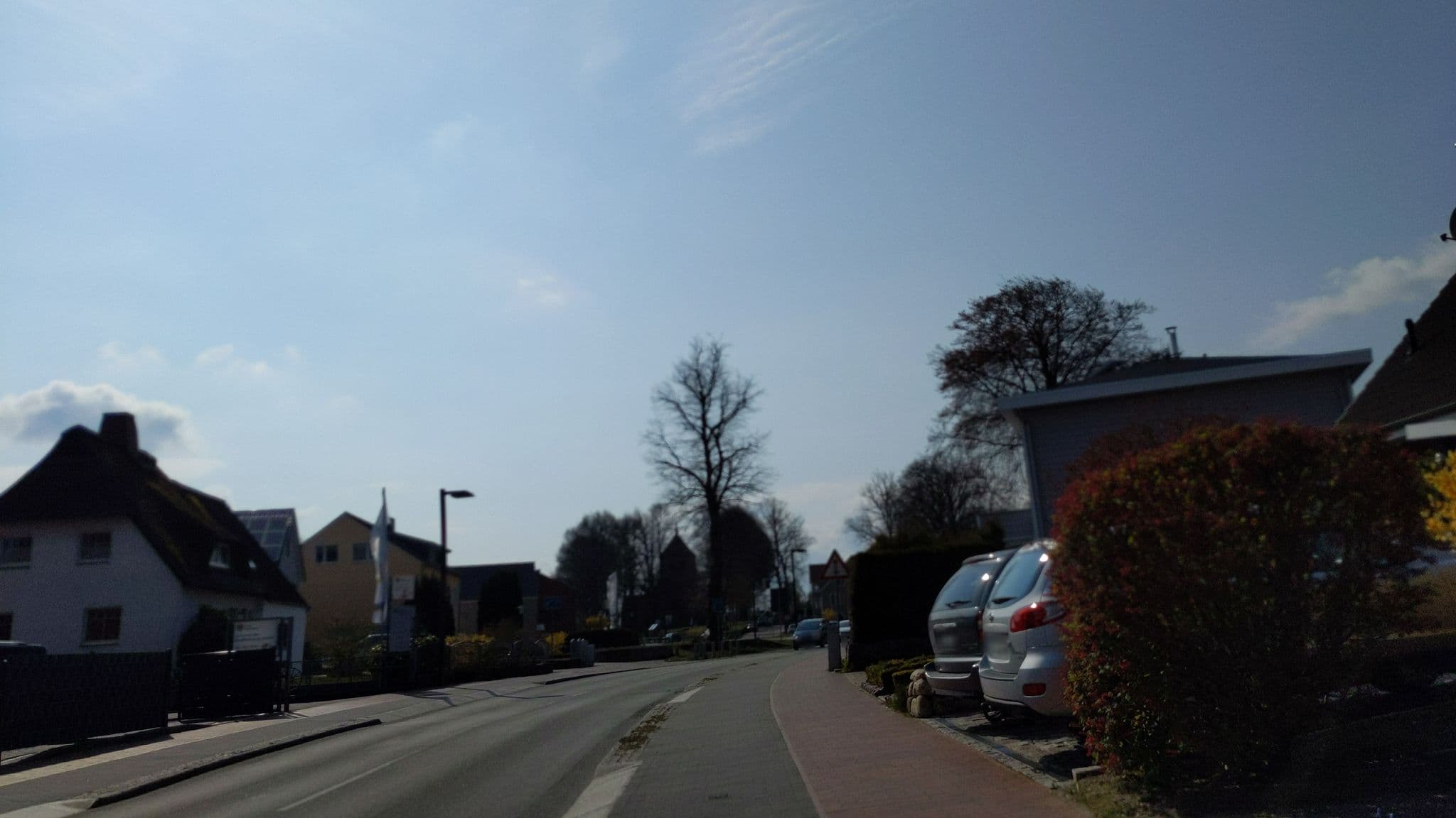 Street view near Katzenpension Das Pfötchen-Hotel in Bad Schwartau, Bad Schwartau — © rasmustravemnde (CC BY-SA · Mapillary)