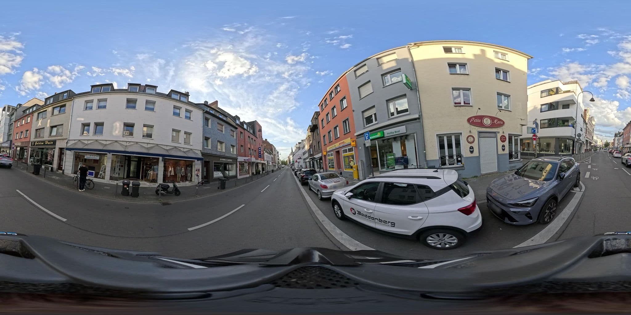 Street view near Hotel Gertrudenhof Köln, Rodenkirchen — © popball (CC BY-SA · Mapillary)