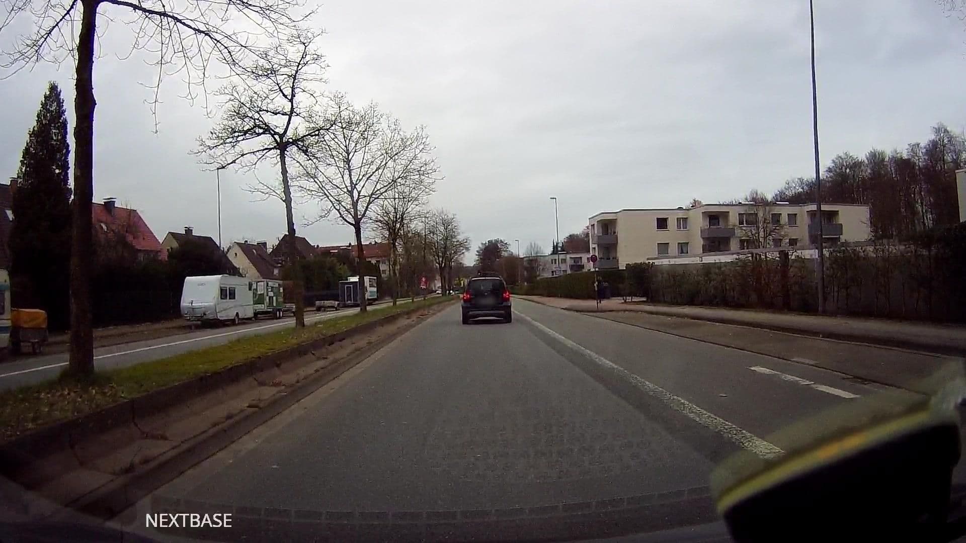 Street view near Hotel Bona-Vegan, Bielefeld — © derlipper (CC BY-SA · Mapillary)