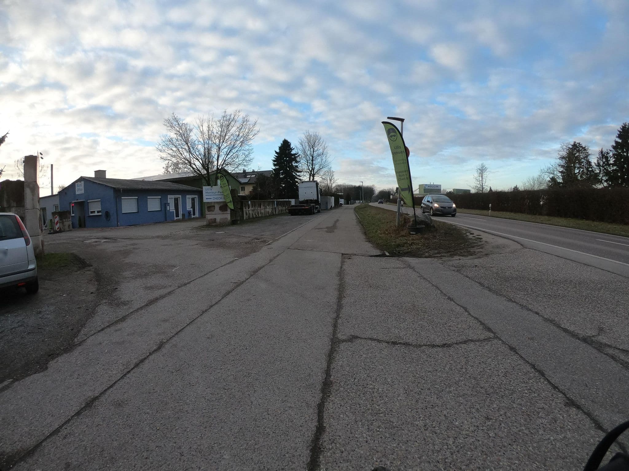 Street view near Ulli's Monteur Pension, Malsch — © mathe-hilde (CC BY-SA · Mapillary)