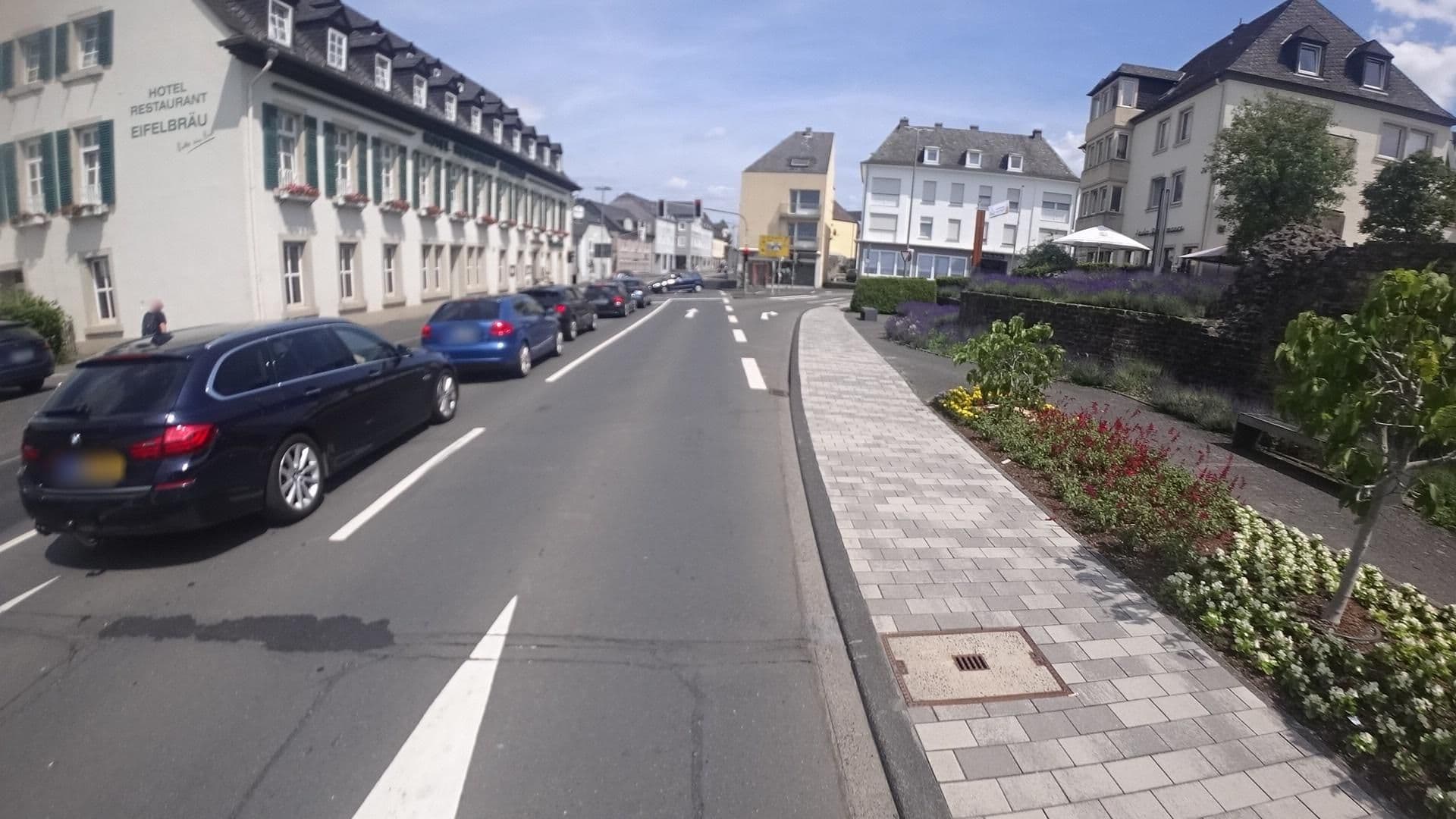 Street view near Hotel & Restaurant EIFELBRÄU GmbH, Bitburg — © Vosgivince (CC BY-SA · Mapillary)