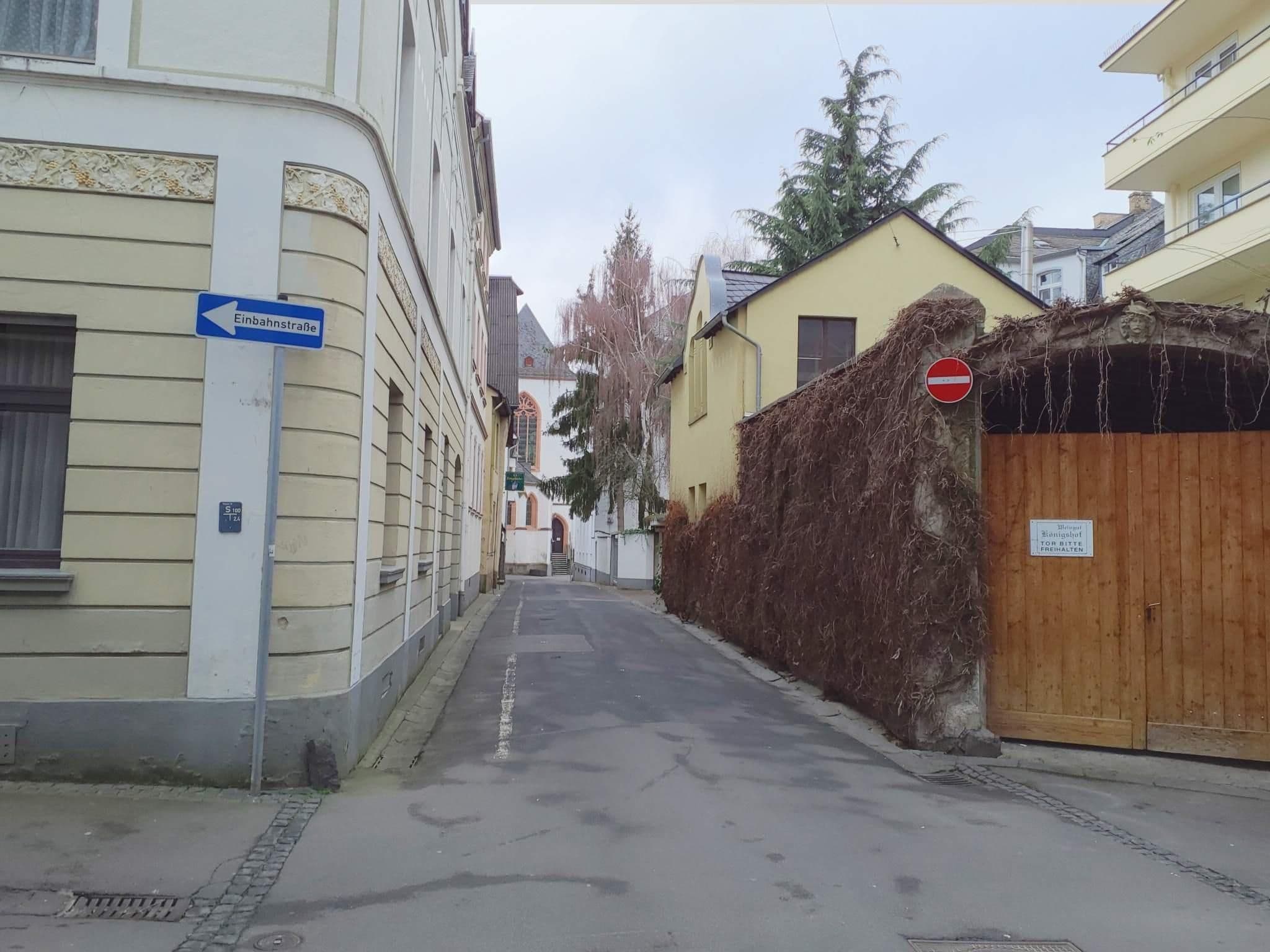 Street view near Baudobriga Rheinhotel, Boppard — © Vosgivince (CC BY-SA · Mapillary)