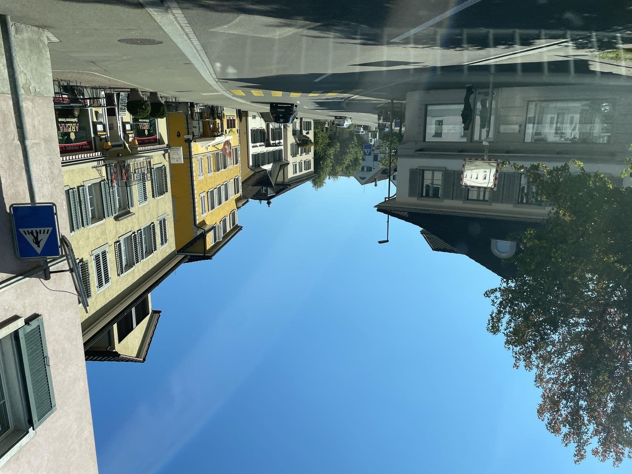 Street view near Ochsen, Uster / Kirch-Uster — © u001 (CC BY-SA · Mapillary)