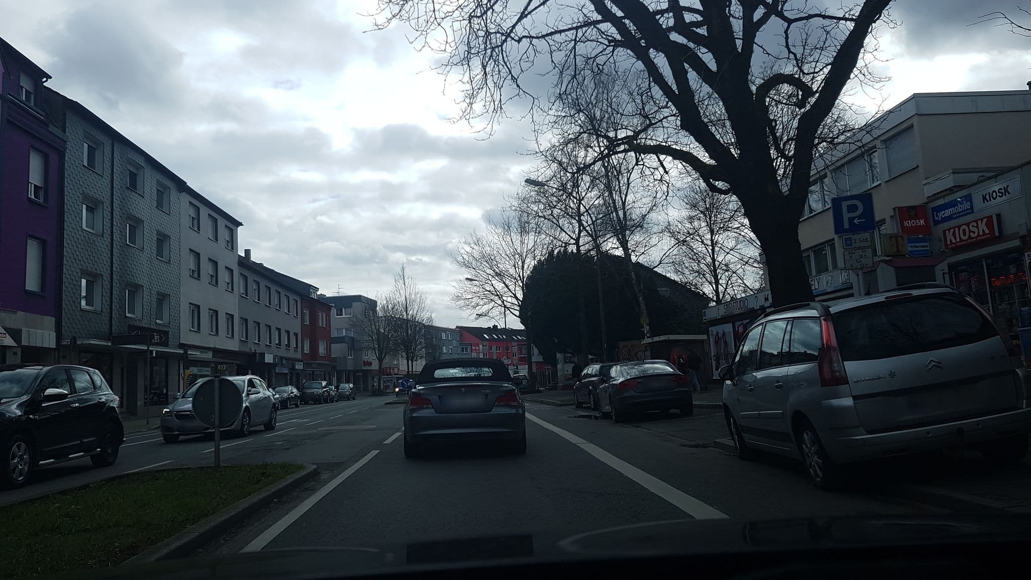 Street view near Days Inn by Wyndham Dortmund West, Bövinghausen — © rororo (CC BY-SA · Mapillary)