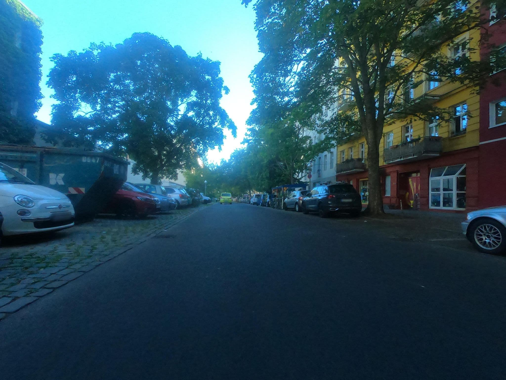 Street view near Hotel a, Moabit — © carlheinz (CC BY-SA · Mapillary)