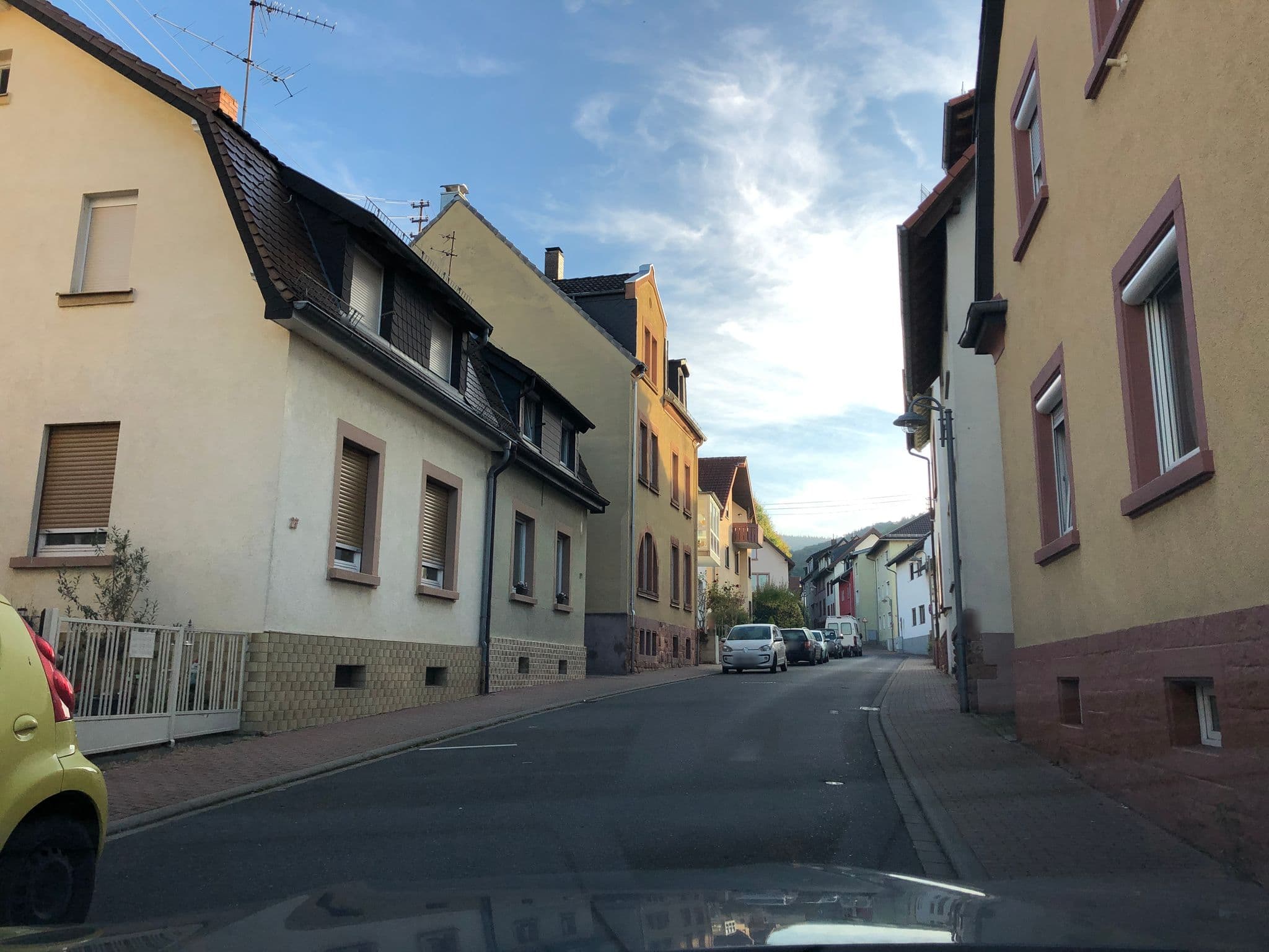 Street view near Charlotte Flat Heidelberg, Dossenheim — © knistertoni (CC BY-SA · Mapillary)