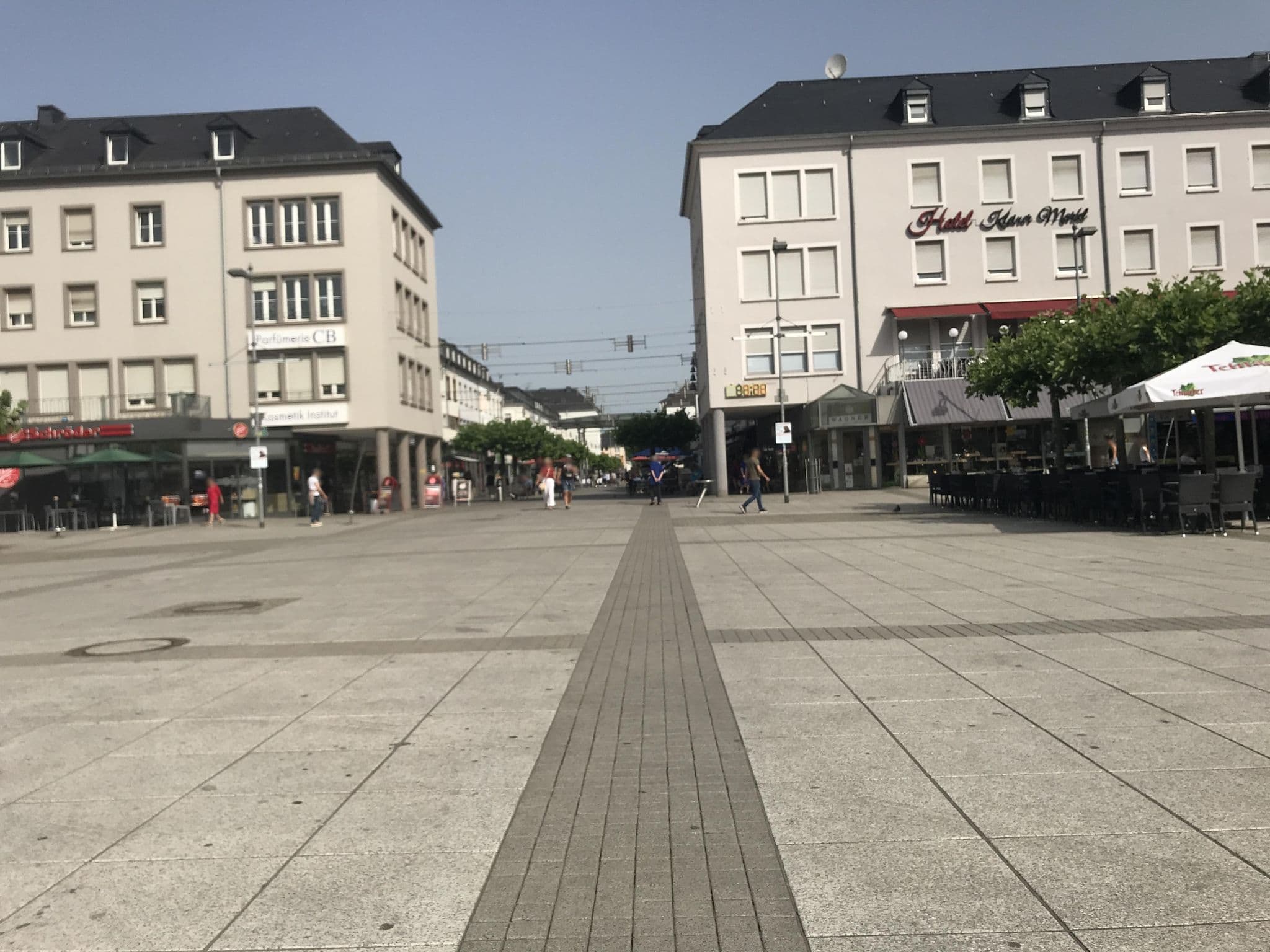 Street view near Hotel Kleiner Markt Saarlouis by Stay Awesome, Saarlouis — © miguel_andrade (CC BY-SA · Mapillary)