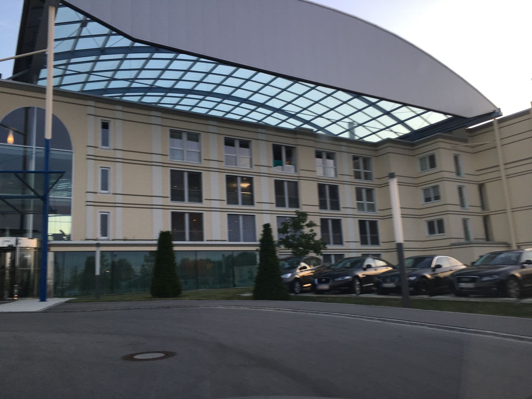 Street view near Hotel Victory Therme Erding, Stammham — © chuck (CC BY-SA · Mapillary)