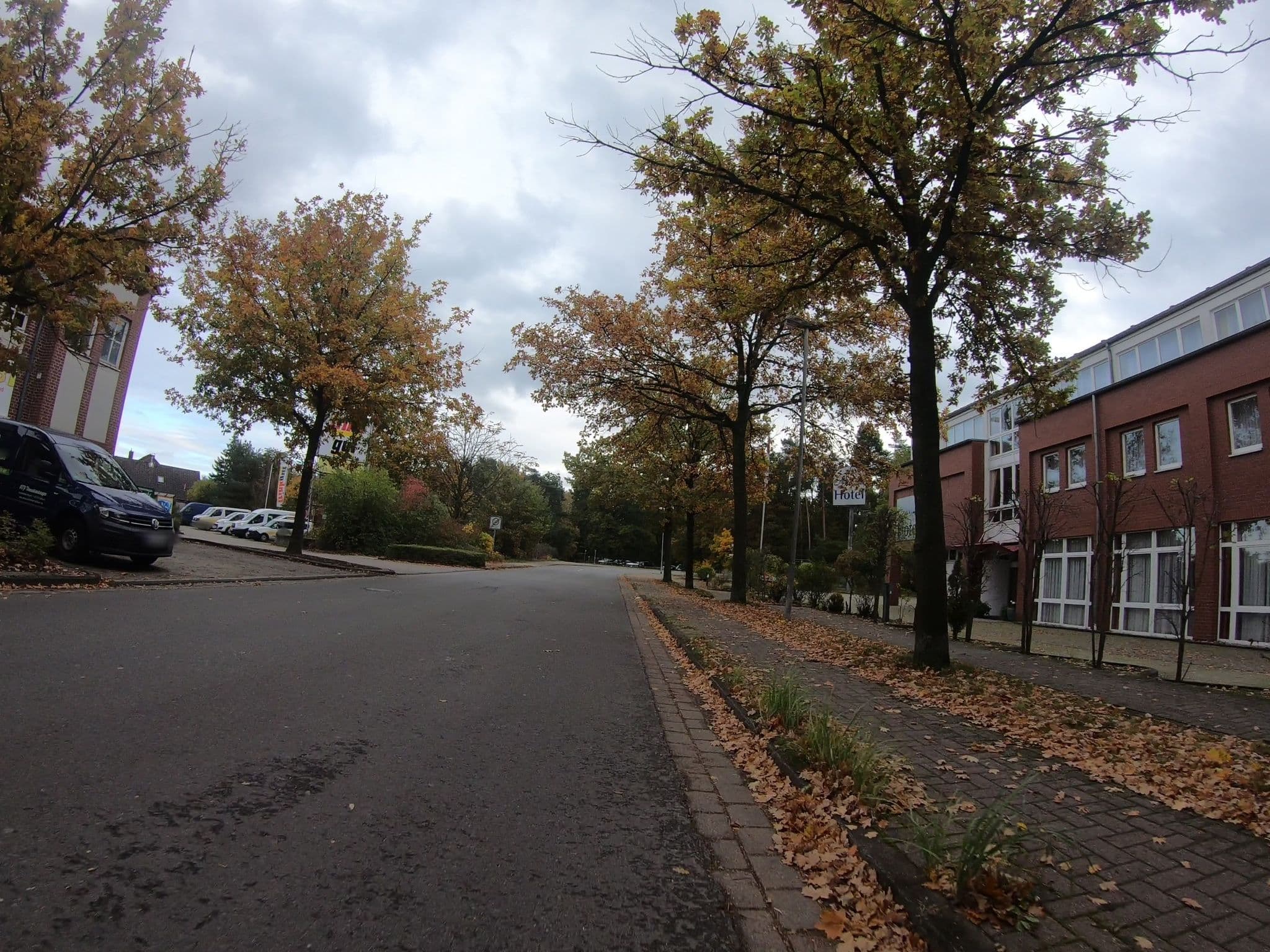 Street view near Morada Hotel Gifhorn, Gifhorn — © m4p1ll4ry (CC BY-SA · Mapillary)