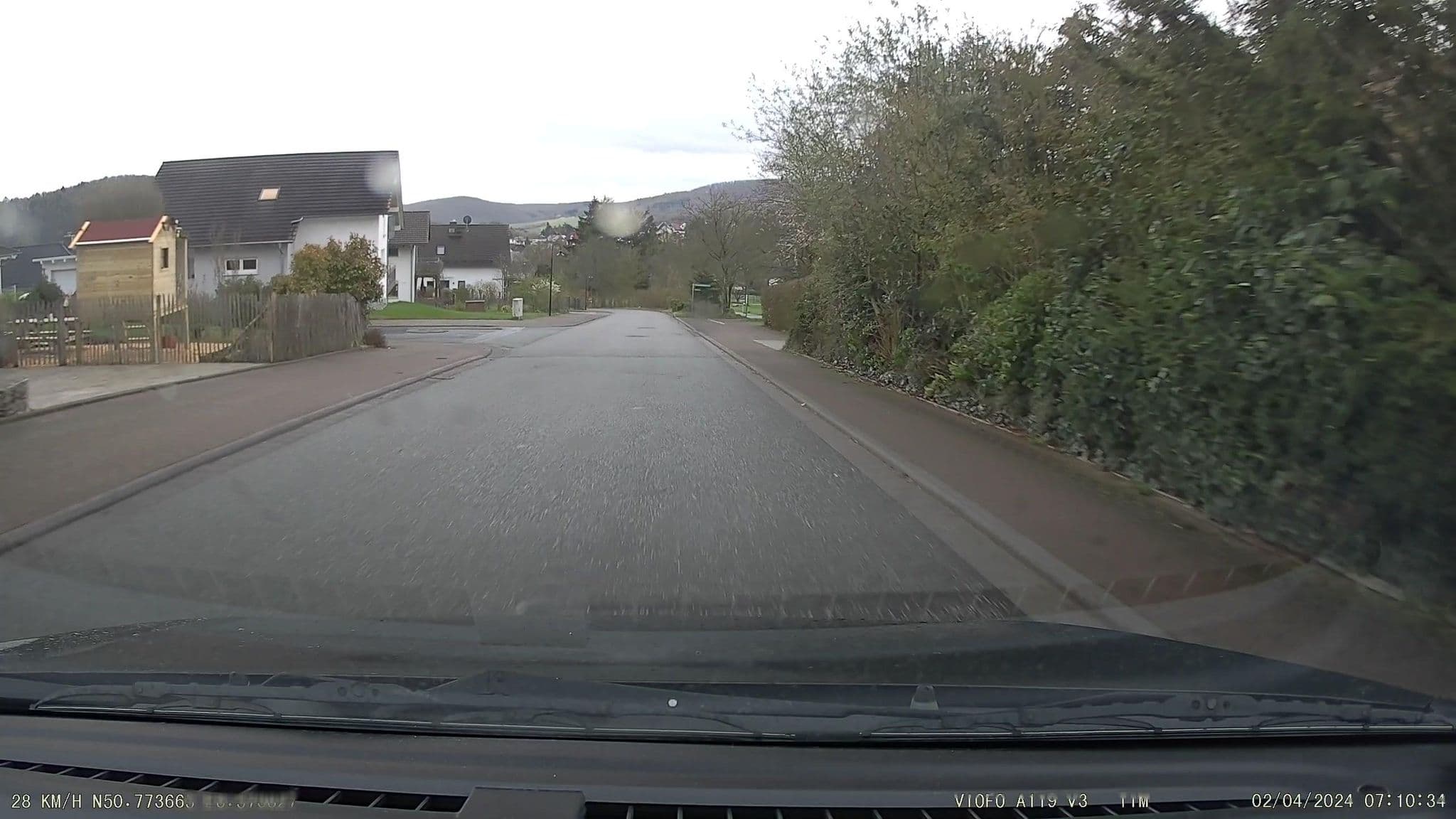 Street view near Hotel Zur Post, Gladenbach — © tim3003 (CC BY-SA · Mapillary)