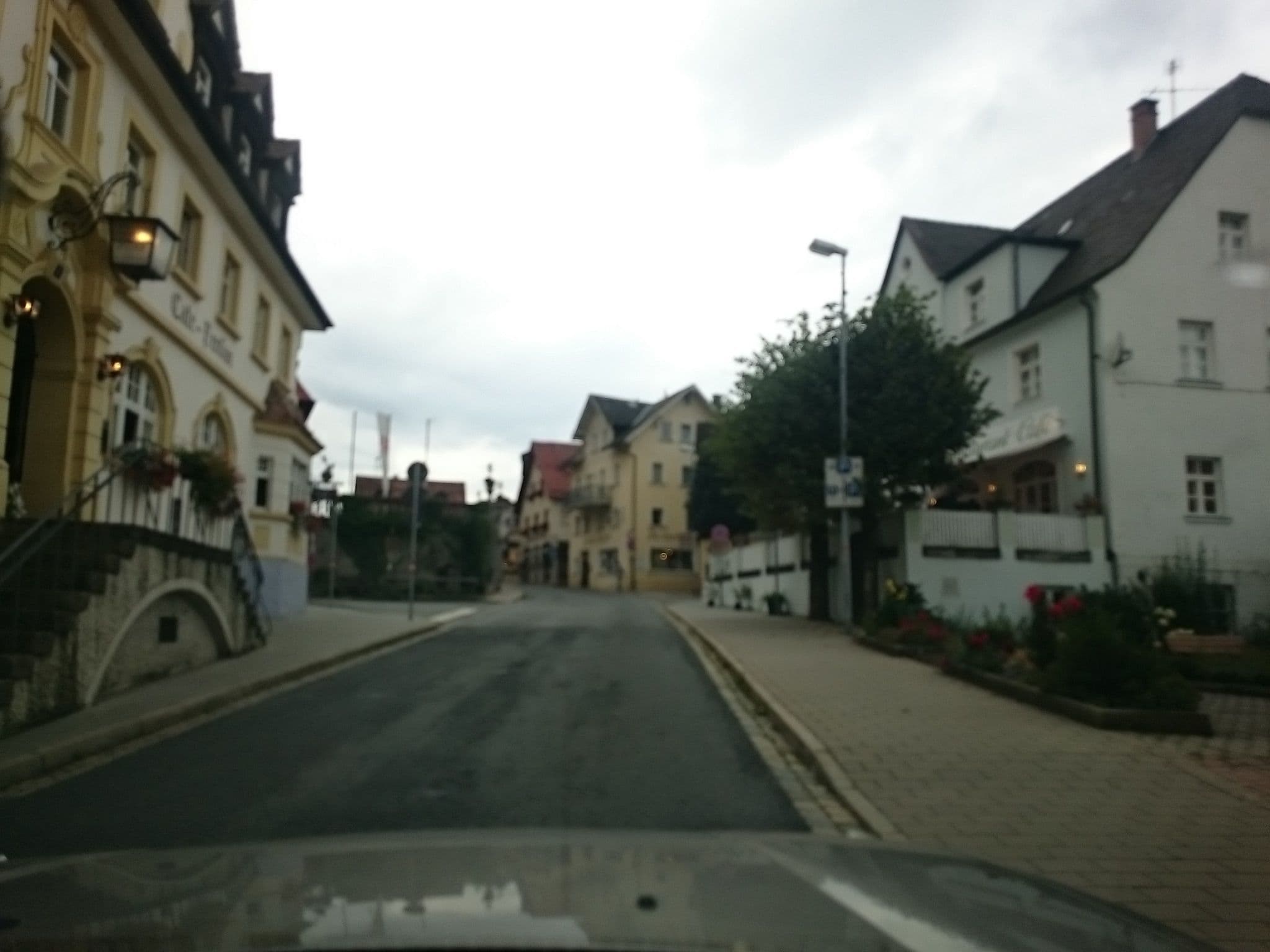 Street view near Scheffel Gasthof, Gößweinstein — © voschix (CC BY-SA · Mapillary)