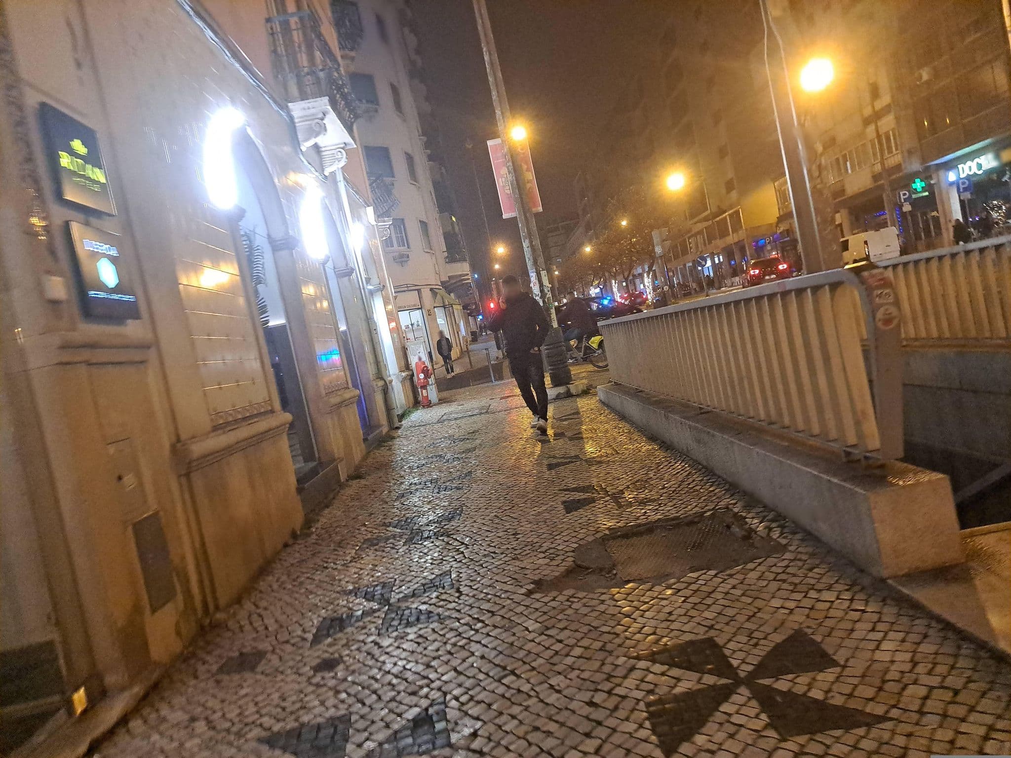 Street view near Lisboa 85 Suites & Apartments by RIDAN Hotels, Anjos — © beer119 (CC BY-SA · Mapillary)