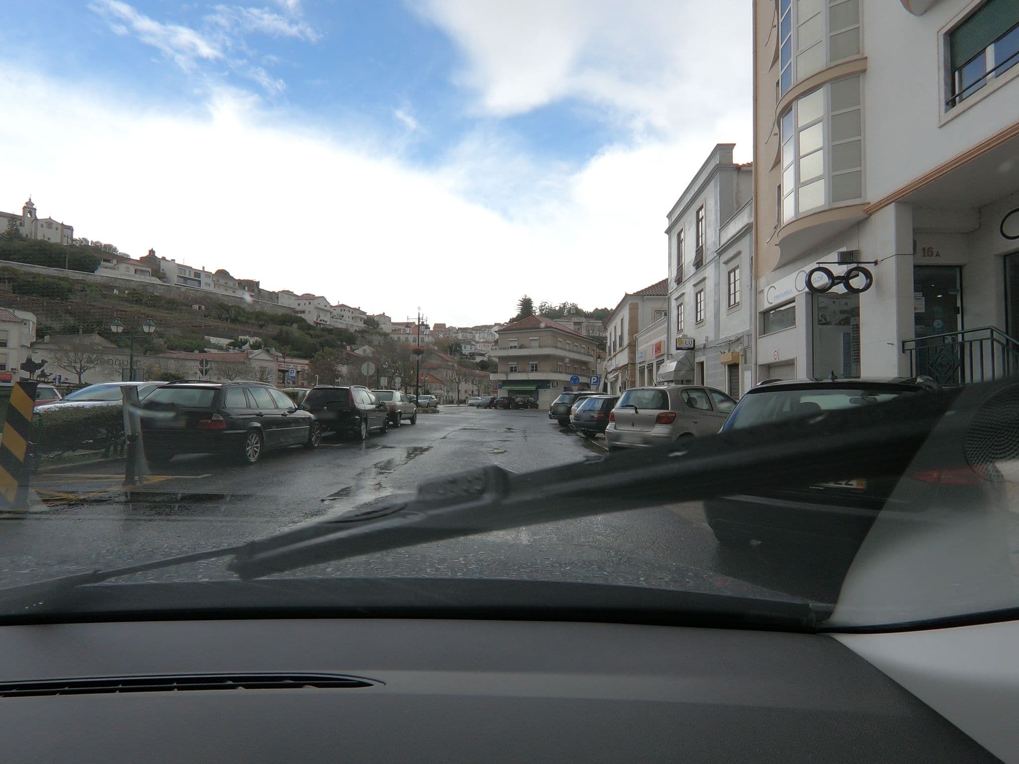 Street view near AL Embaixador, Alenquer — © davipt (CC BY-SA · Mapillary)