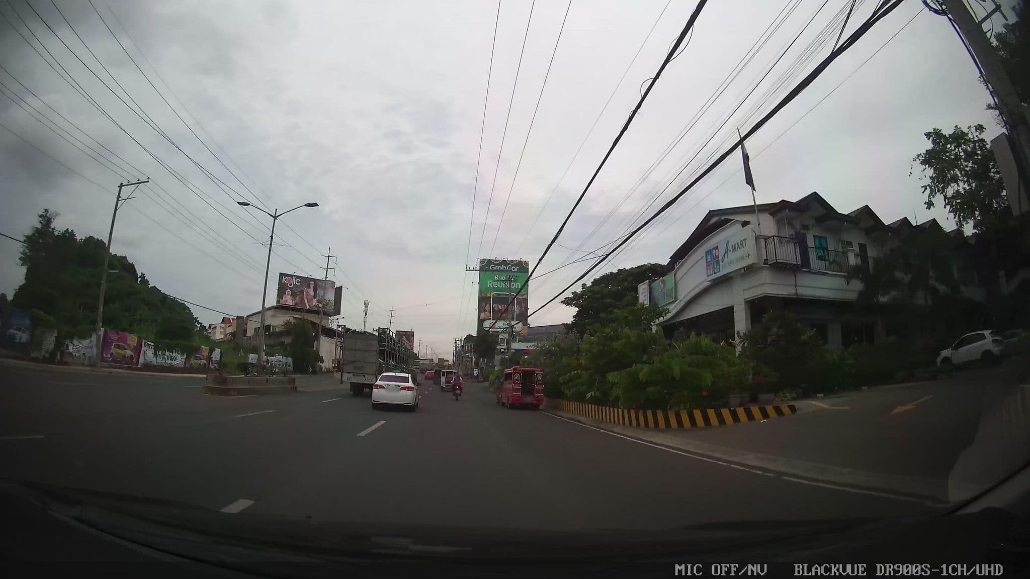 Street view near OYO 150 Davao Airport View Hotel, Mambago — © Kaart---FRONT (CC BY-SA · Mapillary)