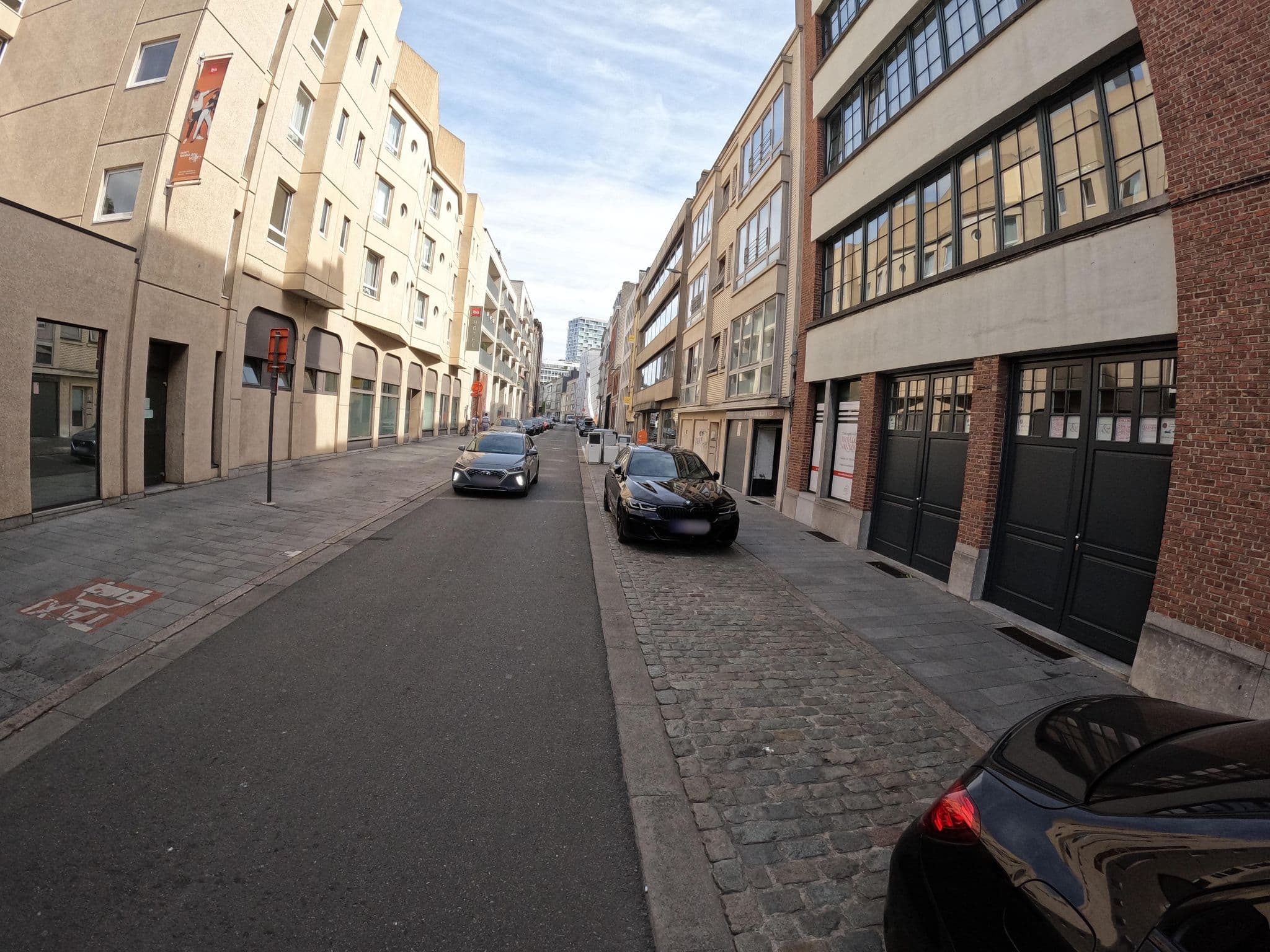 Street view near Hotel Ibis Antwerpen Centrum, Antwerp — © koninklijke (CC BY-SA · Mapillary)