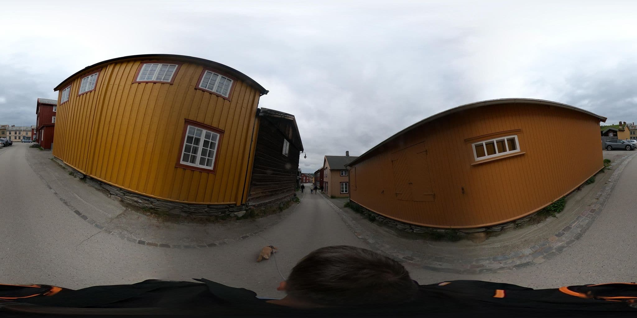 Street view near Finnegården Røros, Røros — © pbb (CC BY-SA · Mapillary)