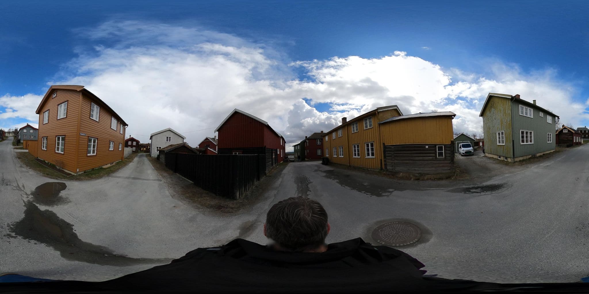 Street view near Erzscheidergården, Røros — © pbb (CC BY-SA · Mapillary)