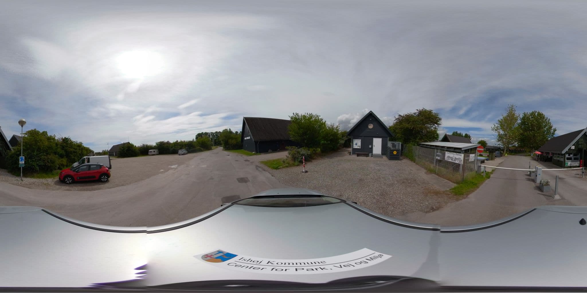 Street view near Tangloppen Camping, Vallensbæk — © hede (CC BY-SA · Mapillary)