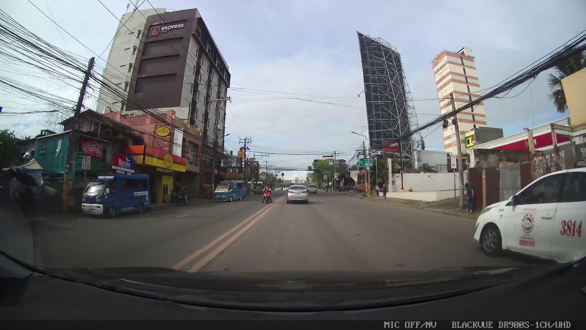 Street view near Express Inn Mabolo, Baugo — © Kaart---FRONT (CC BY-SA · Mapillary)