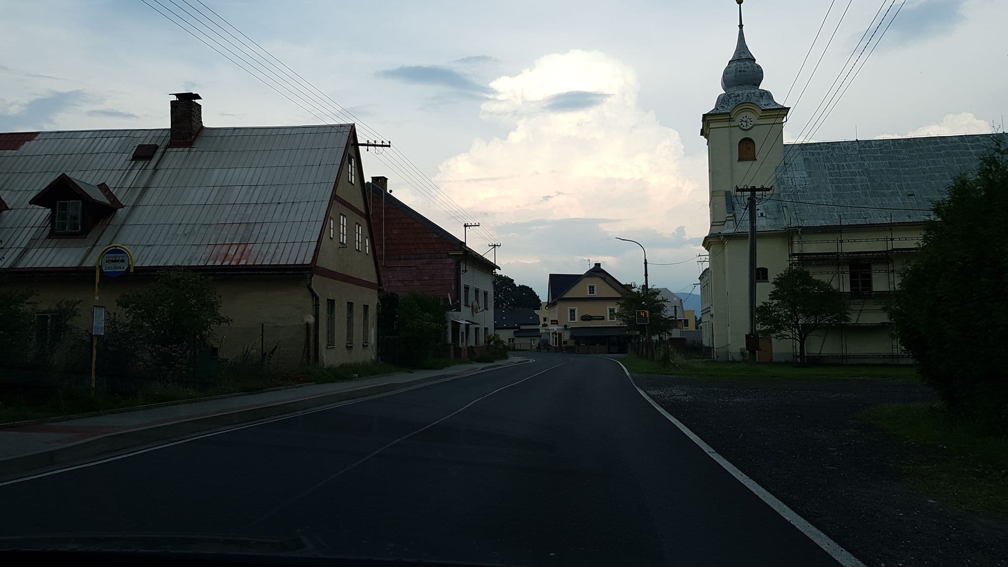 Street view near Apartmány u kostela v přízemí, Lipová-lázně — © richardc (CC BY-SA · Mapillary)