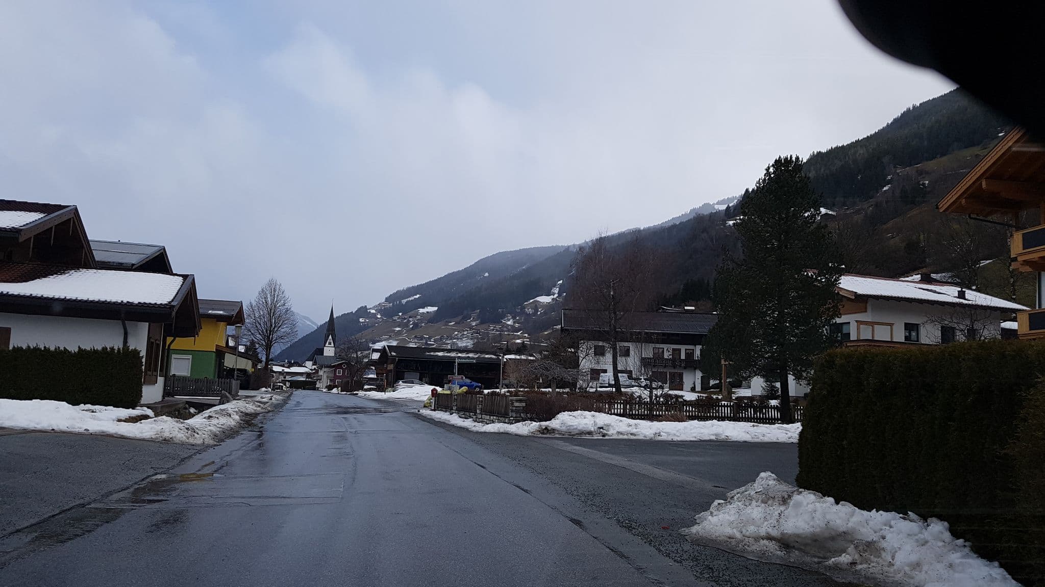 Street view near Pension Hubertus, Bramberg am Wildkogel — © dsmm (CC BY-SA · Mapillary)