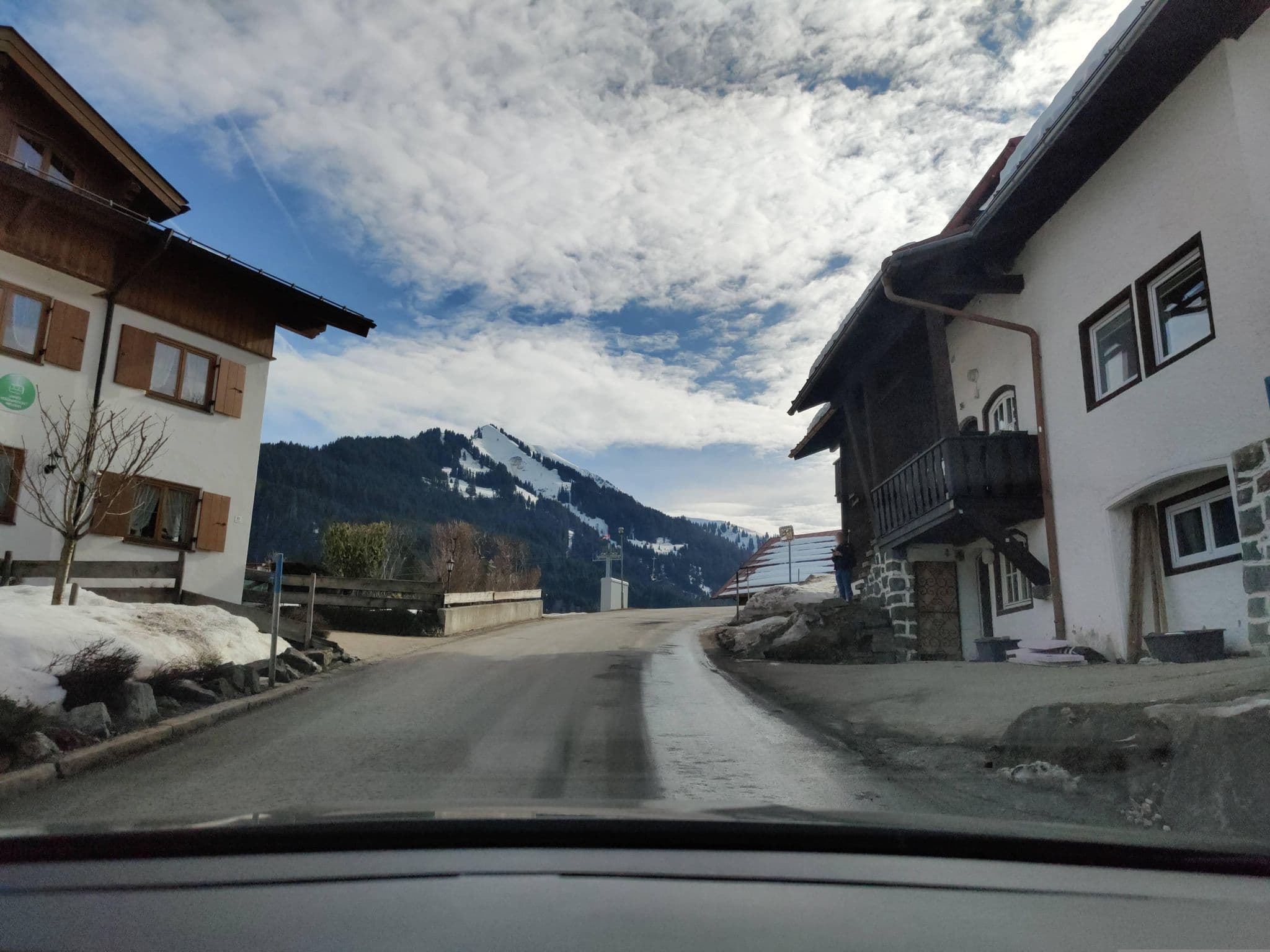 Street view near Gästehaus Martina - Familie Kessler, Mittelberg — © littlefool (CC BY-SA · Mapillary)