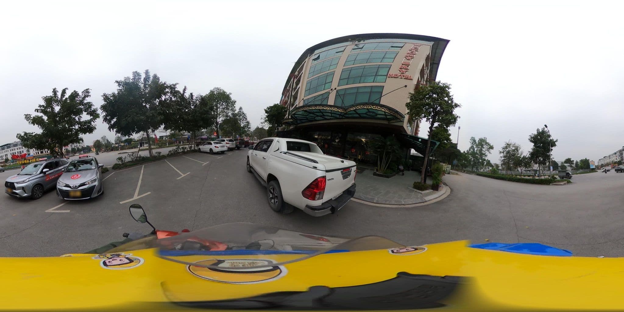Street view near Khách Sạn Victory Sky, Từ Sơn — © bemaps2_hn (CC BY-SA · Mapillary)
