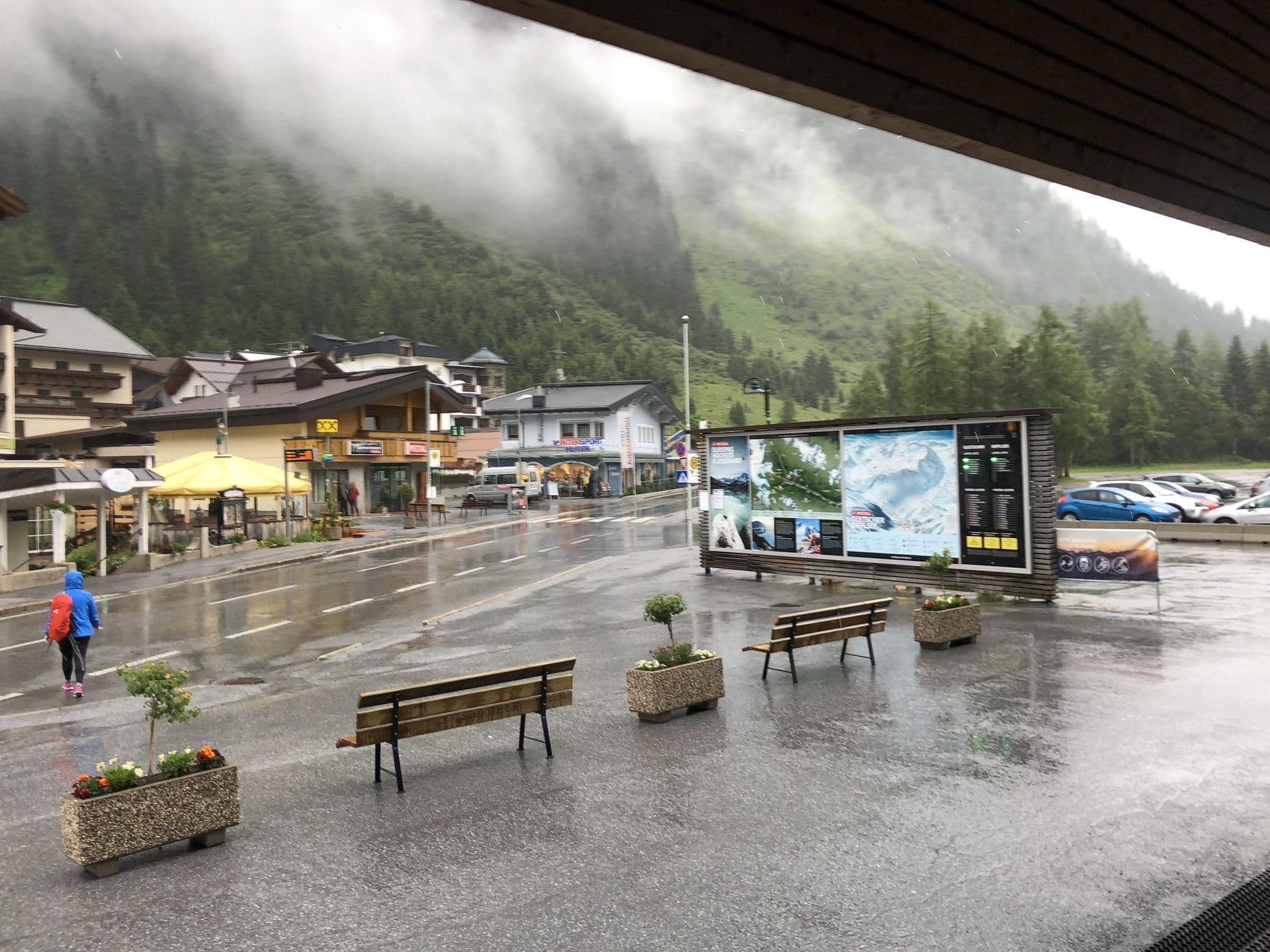 Street view near Hotel Mittagskogel Pitztal, Sölden — © deejay1 (CC BY-SA · Mapillary)