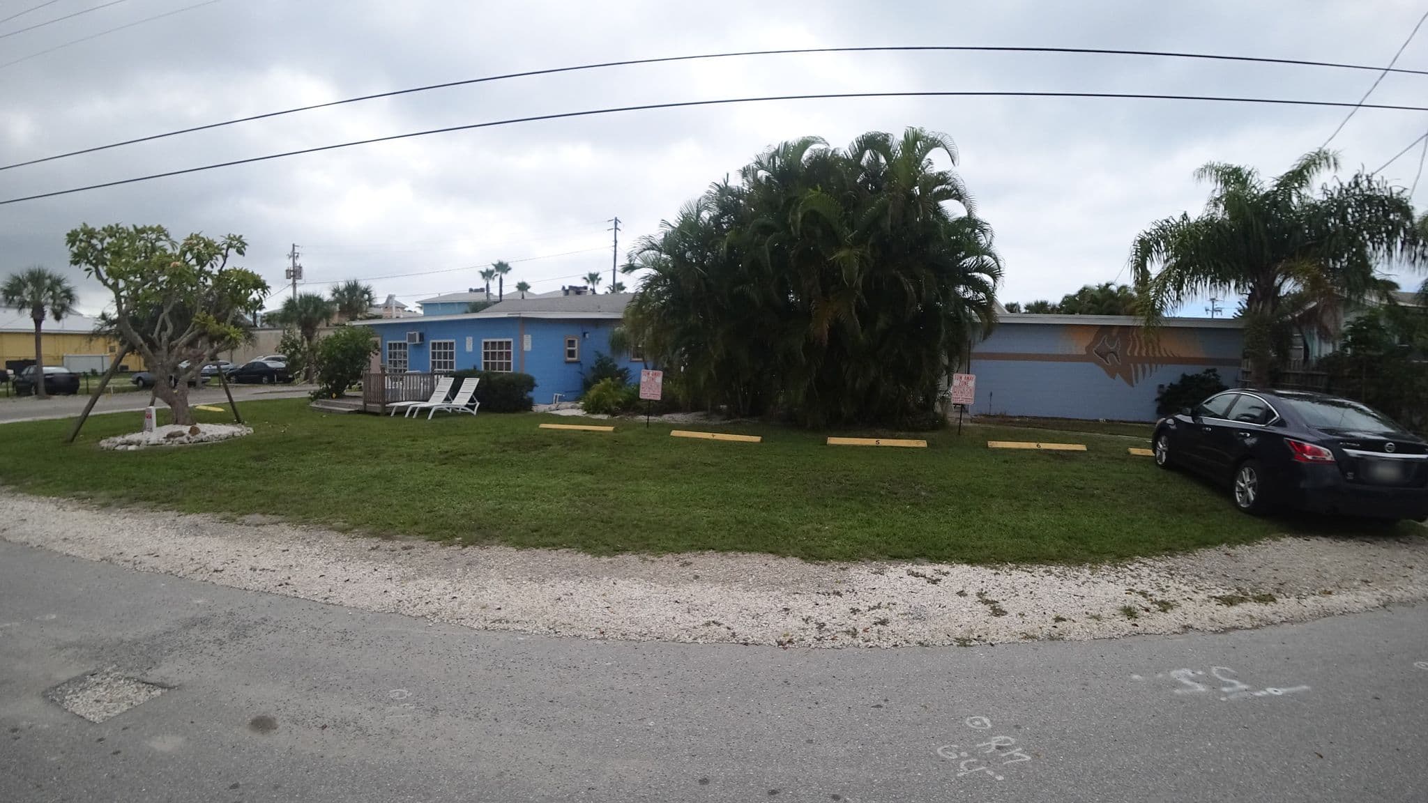 Street view near Pelican Post at Anna Maria Island Inn, Bradenton Beach — © jpace (CC BY-SA · Mapillary)