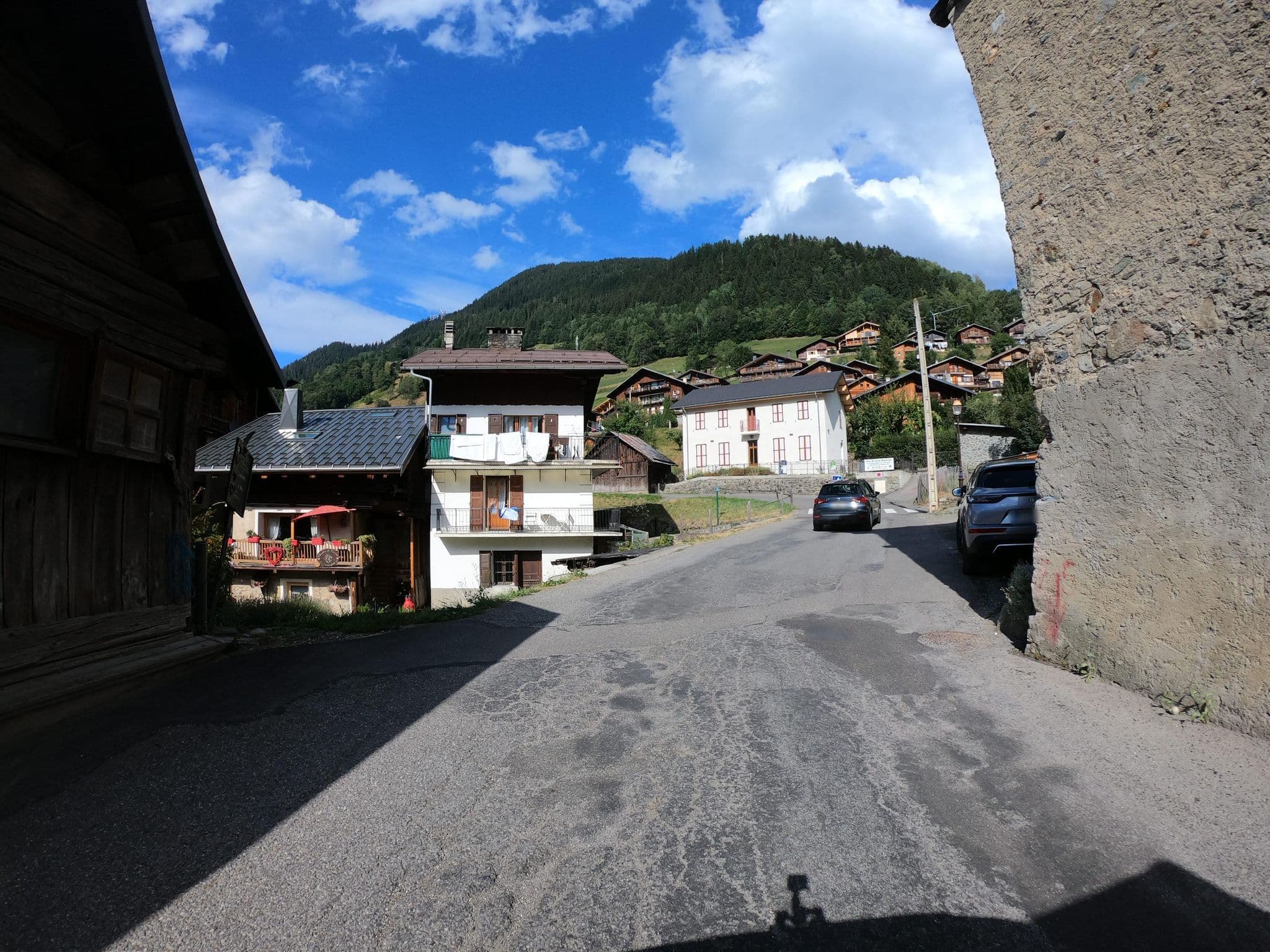 Street view near HOTEL VIALLET, Beaufort — © joostjakob (CC BY-SA · Mapillary)