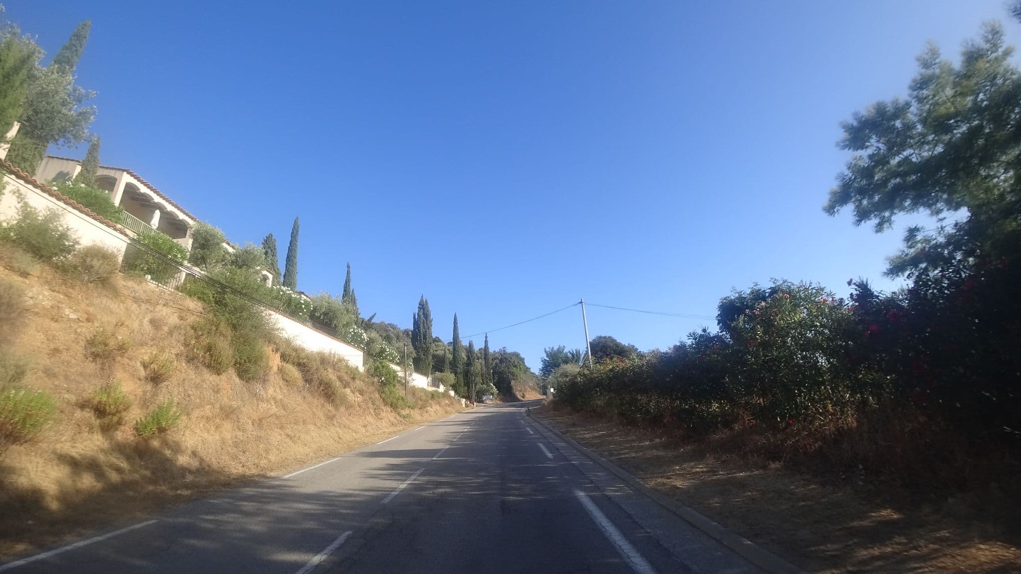 Street view near Residenza l'ALIVETU, Cargèse — © yod4z (CC BY-SA · Mapillary)